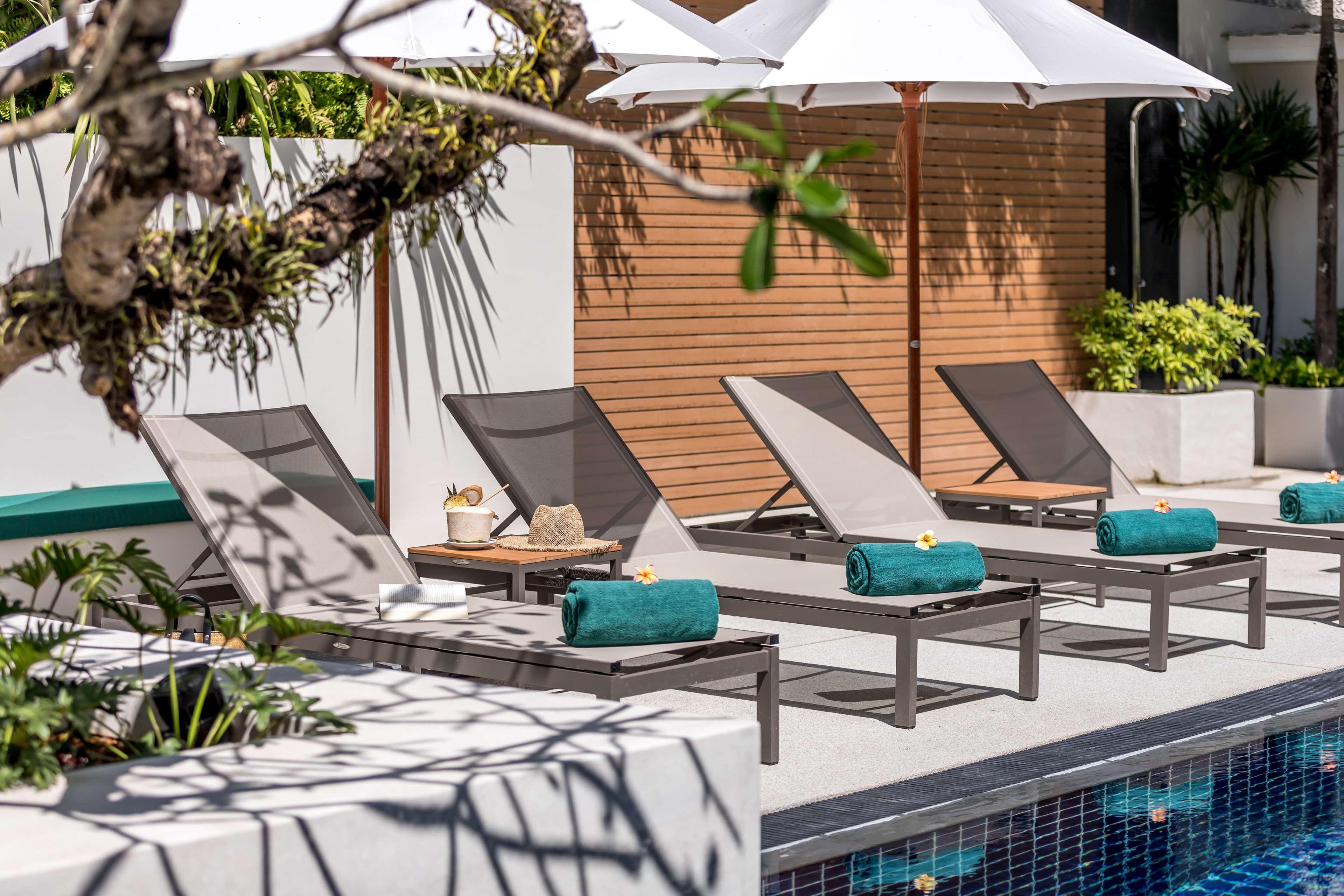 OUTRIGGER Surin Beach Resort by null