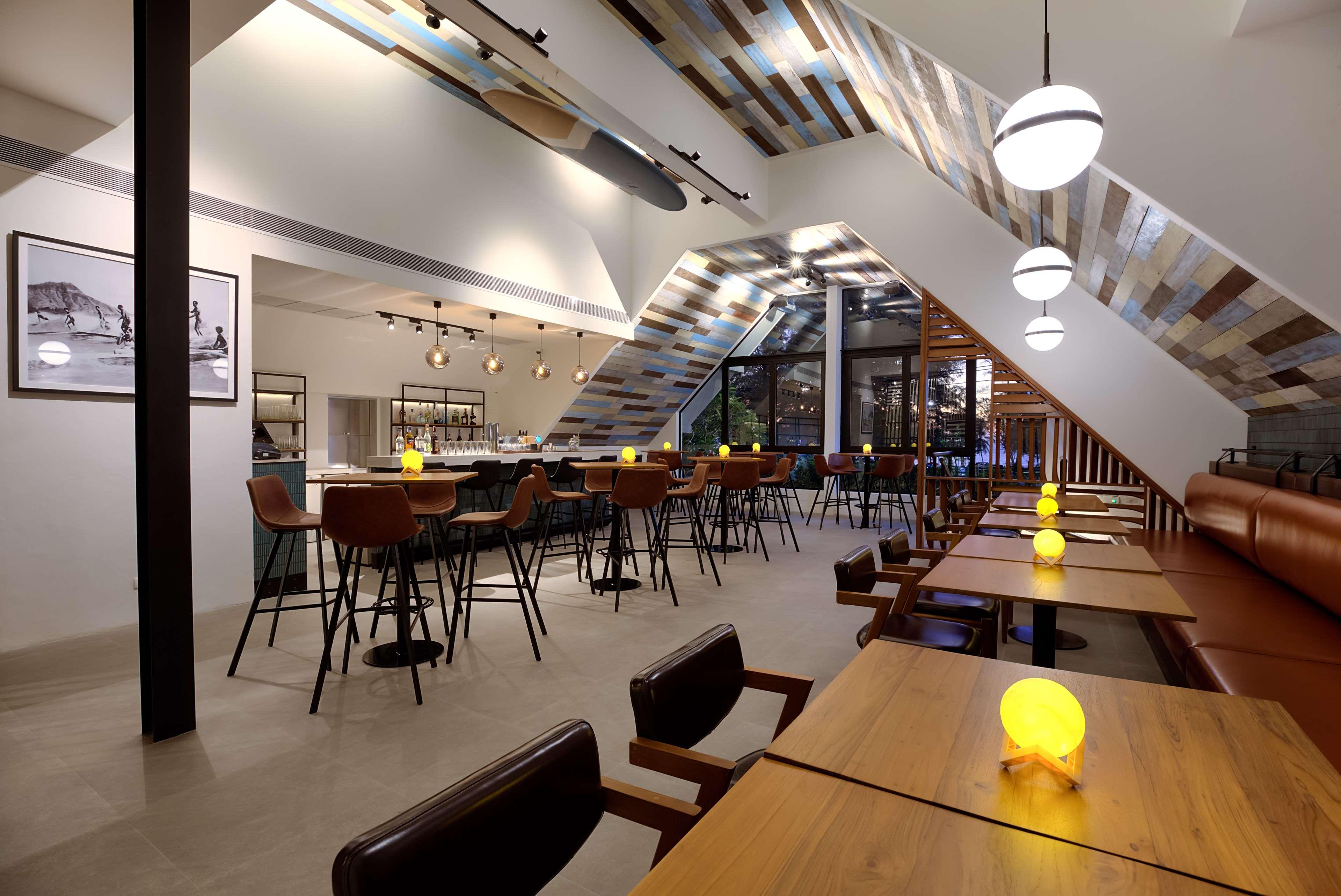 OUTRIGGER Surin Beach Resort by null