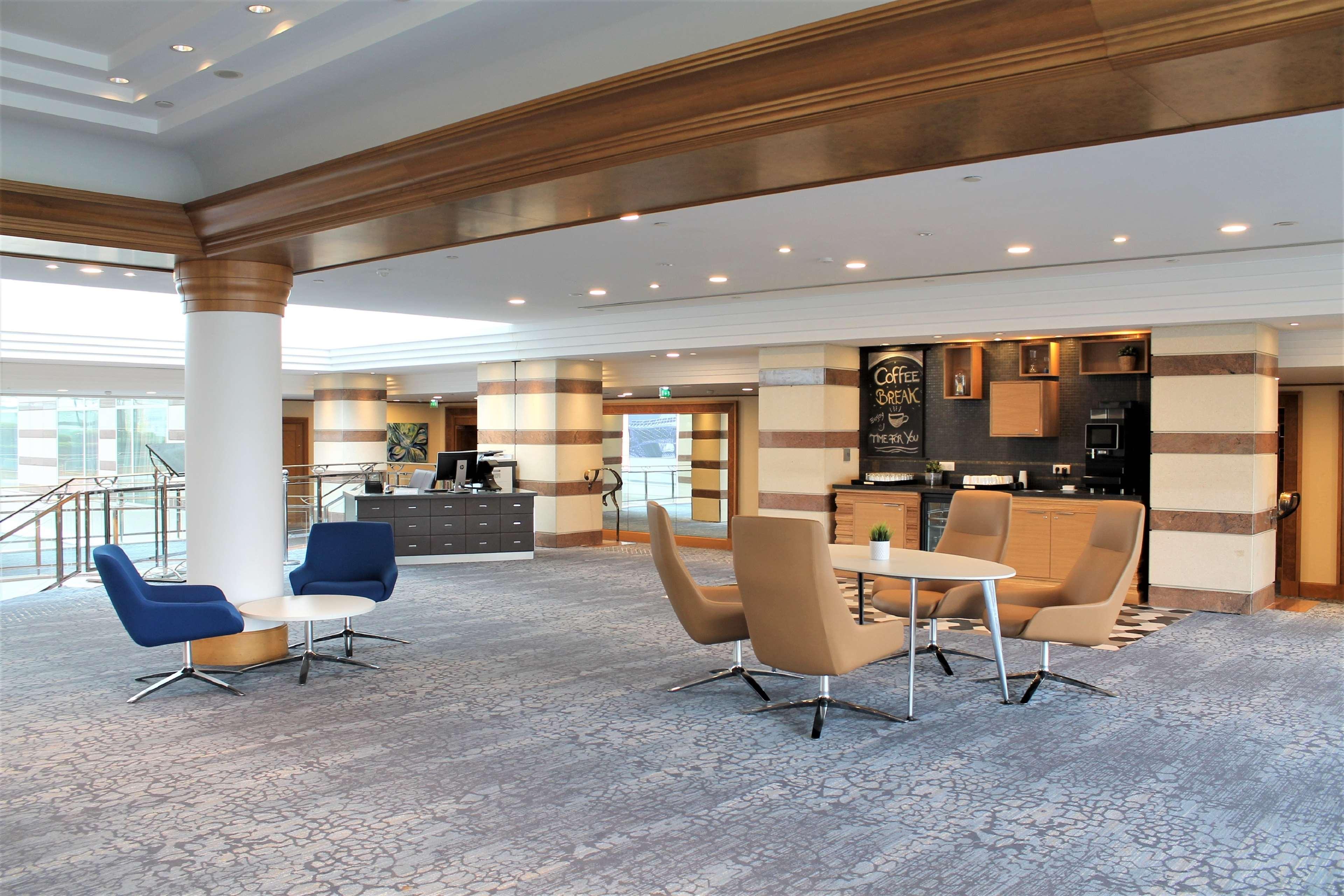 Hilton Paris Charles De Gaulle Airport - photo