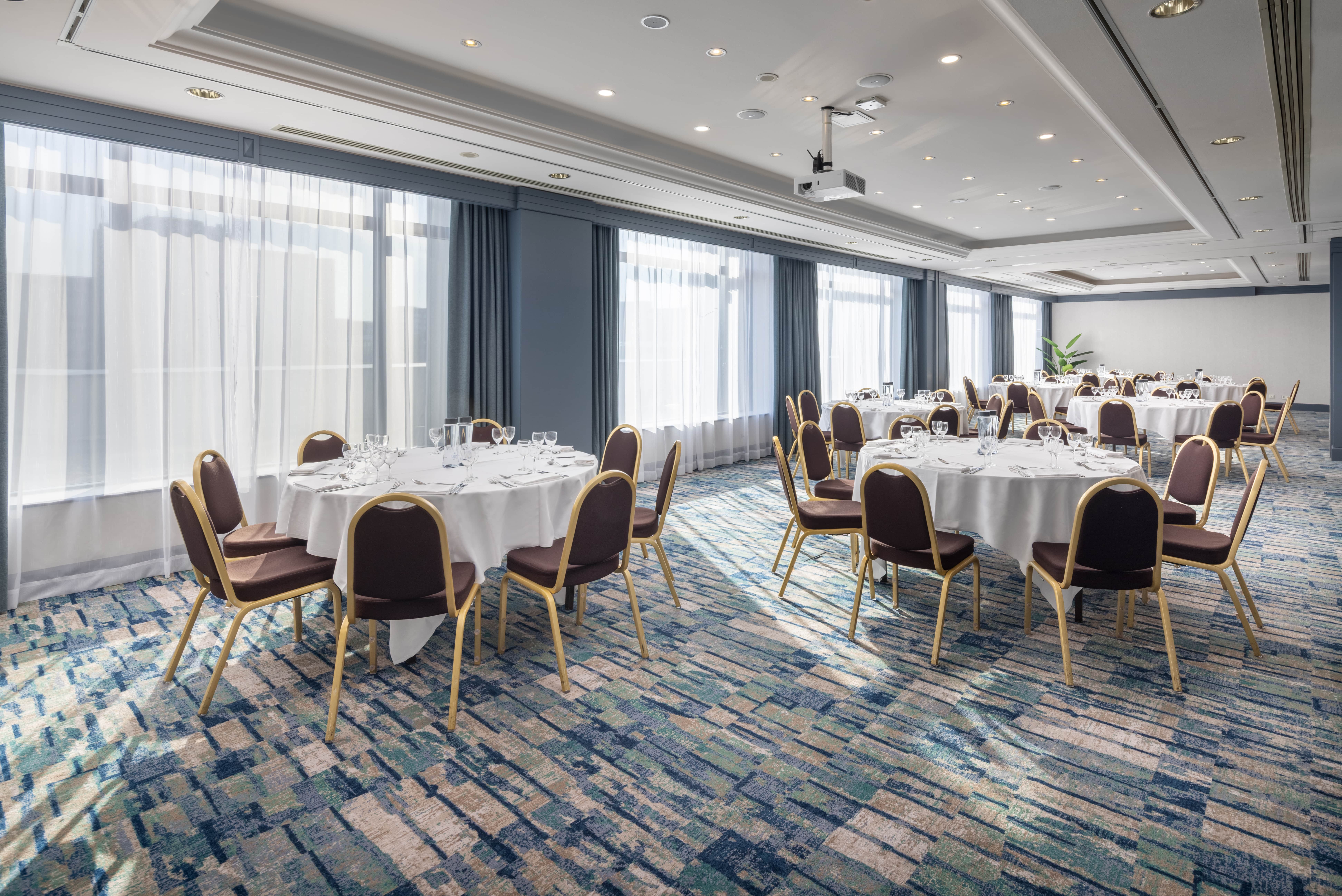 Hilton Paris Charles De Gaulle Airport - photo