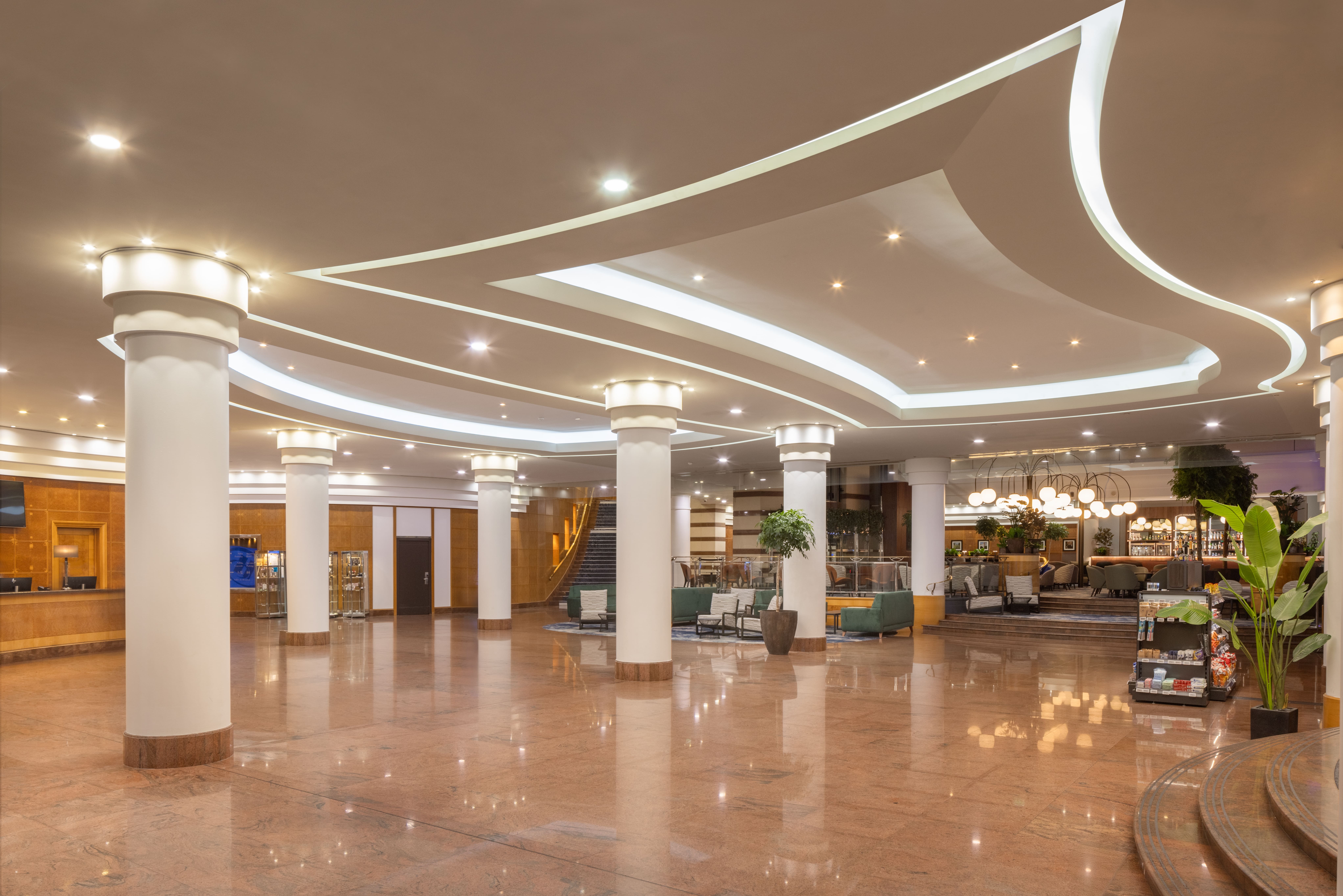 Hilton Paris Charles De Gaulle Airport - photo