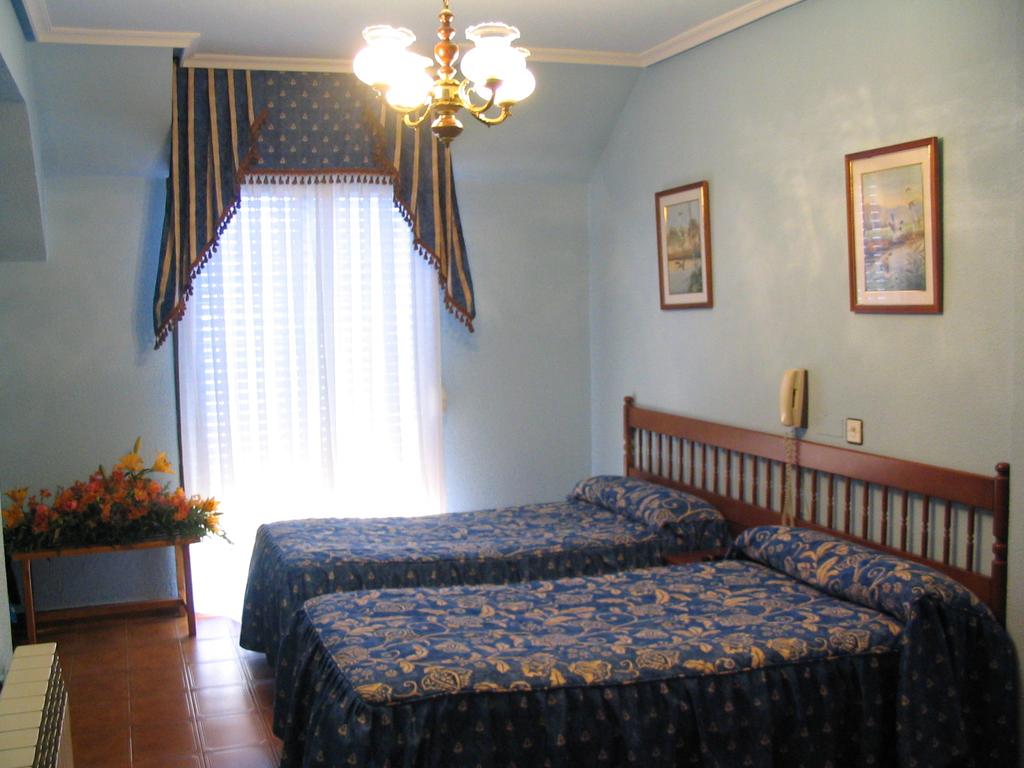 Hotel Isabel by null