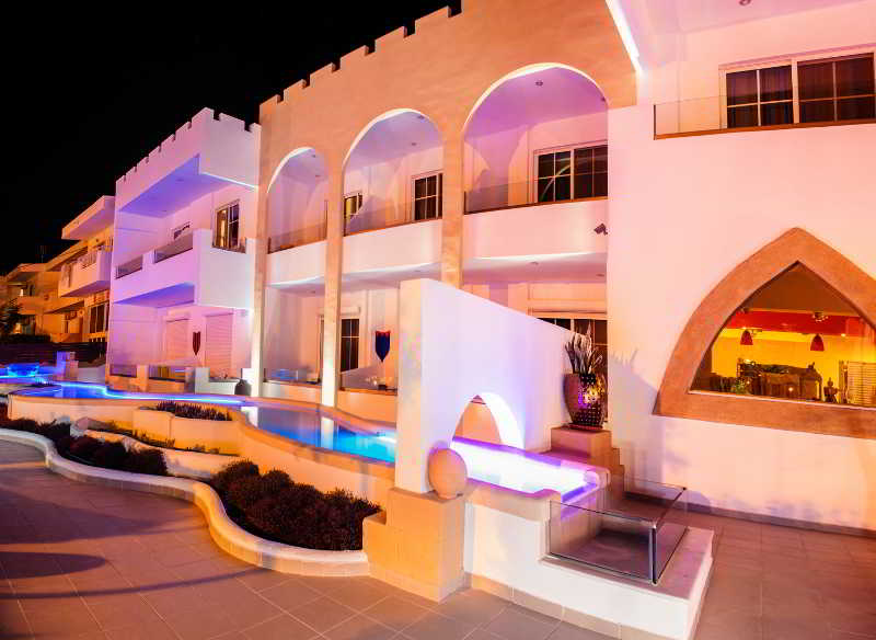 Castello di Cavaliere Suites - фото