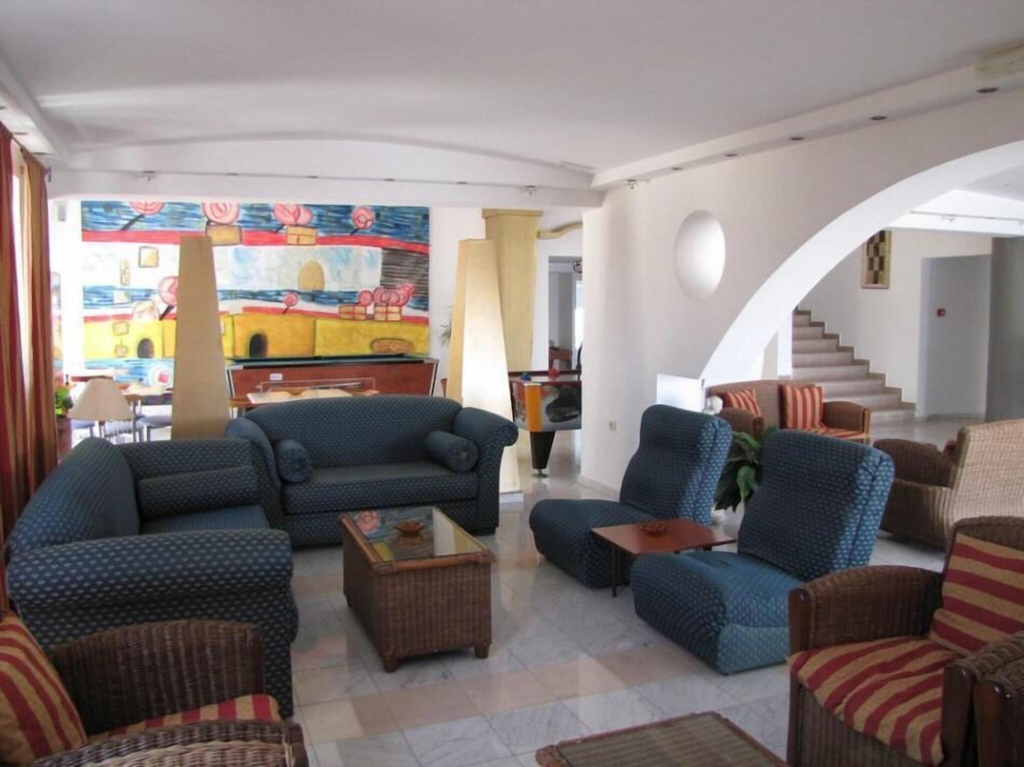 Valsamis Aparthotel
