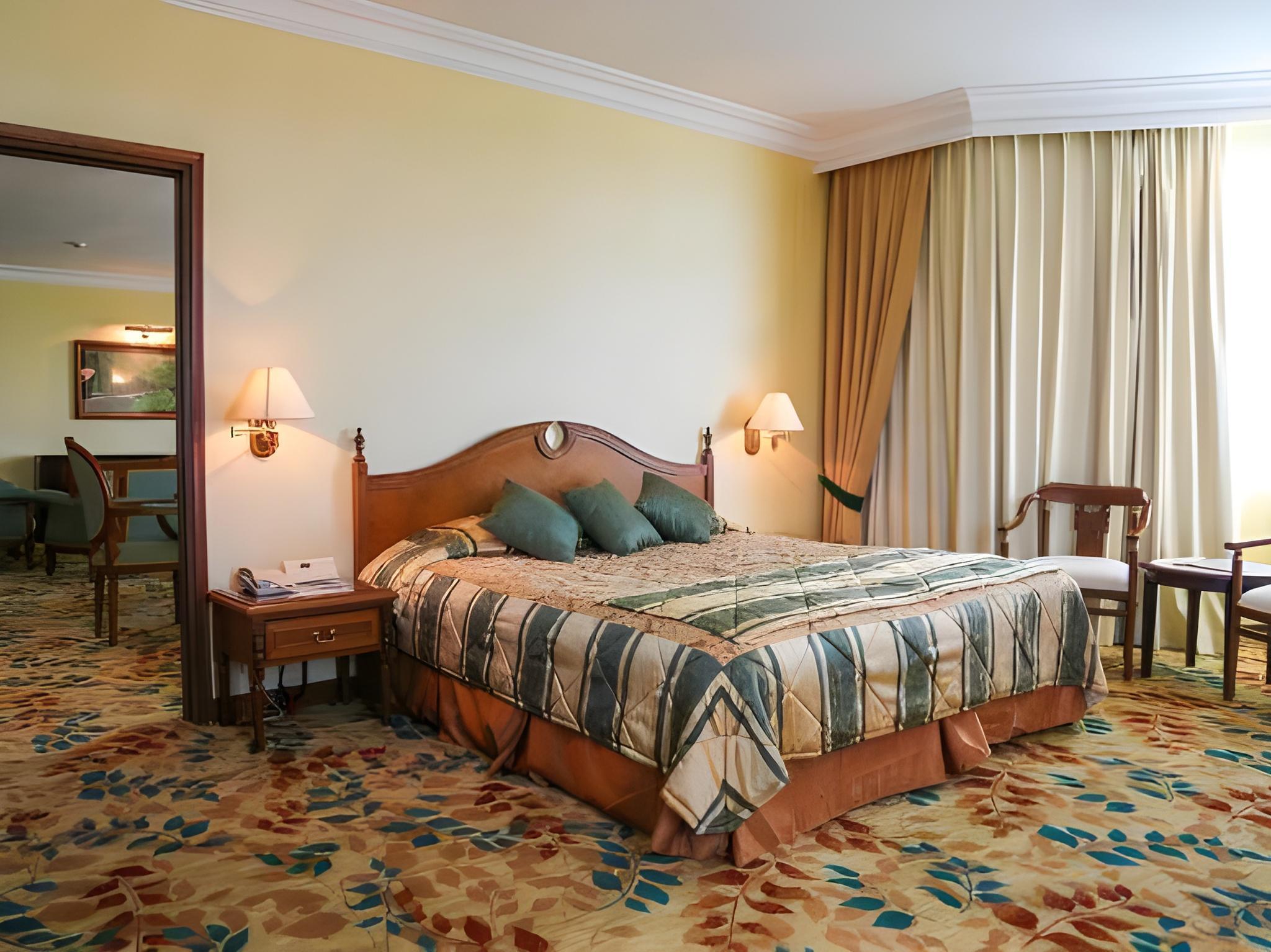 Mulia Hotel