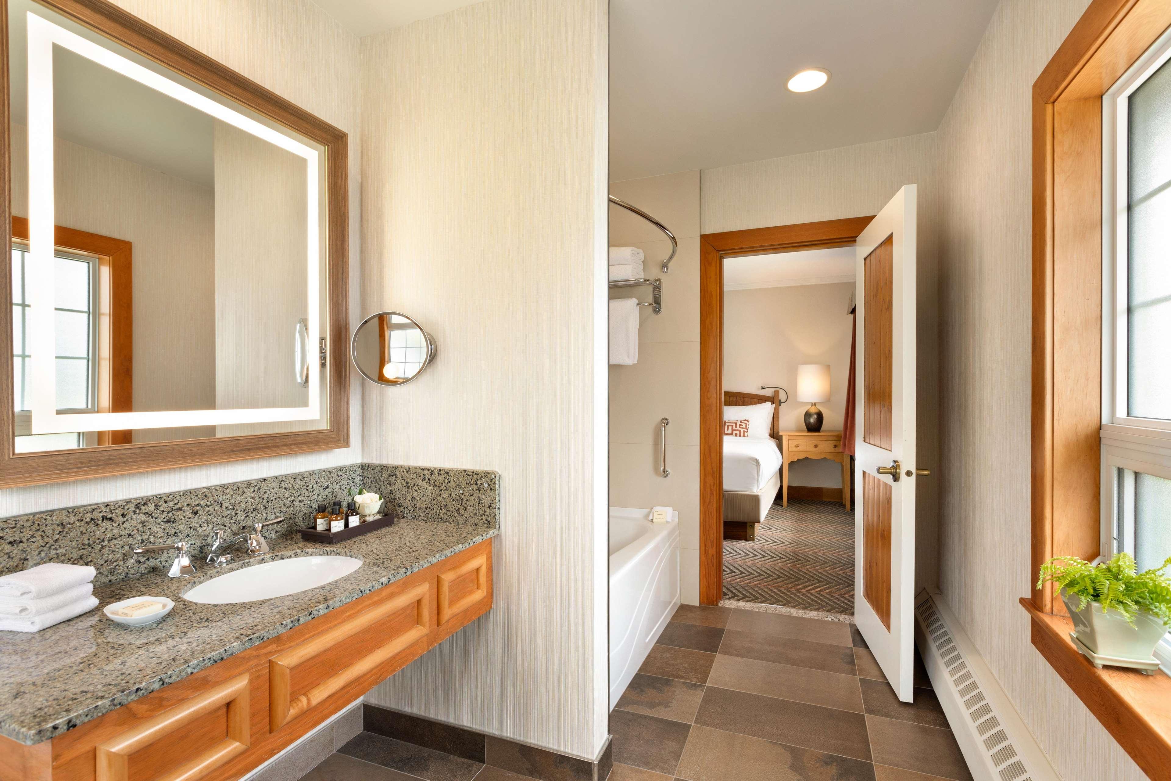 Fairmont Jasper Park Lodge by null