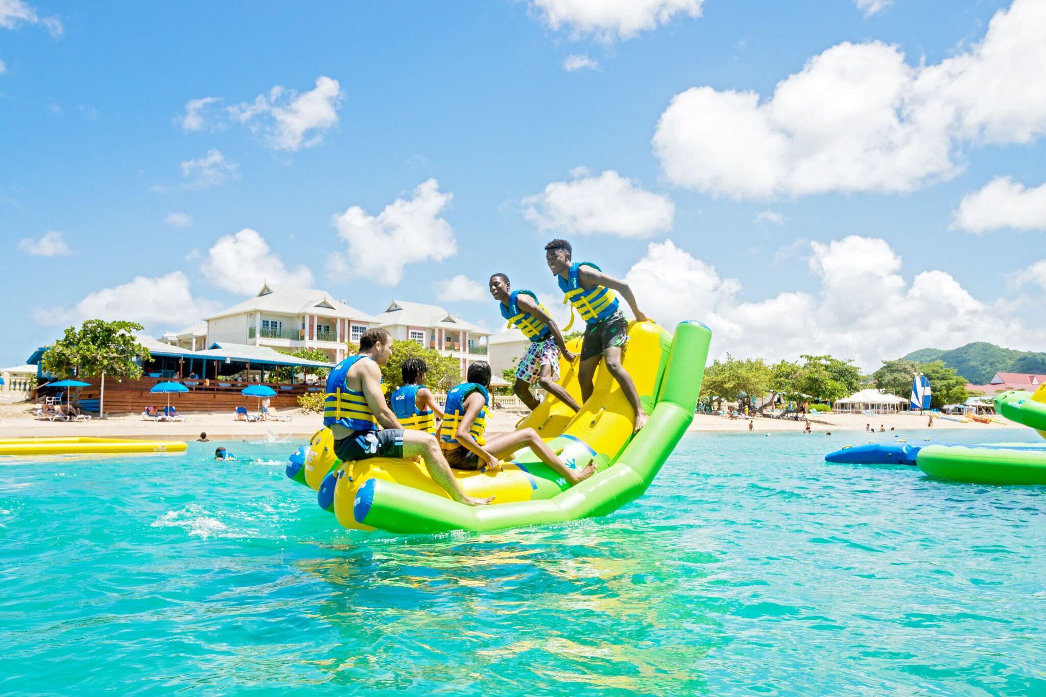 Bay Gardens Beach Resort & Spa by null