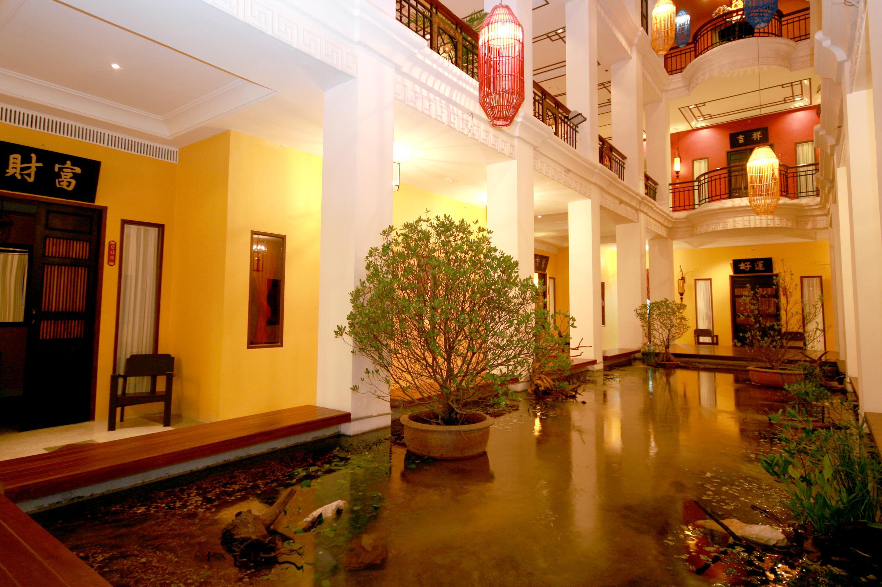 Shanghai Mansion Bangkok by null