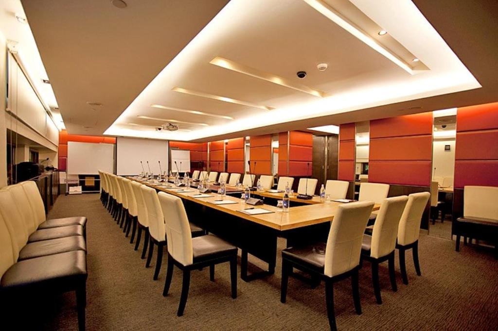 The Quarter Saladaeng by UHG by null