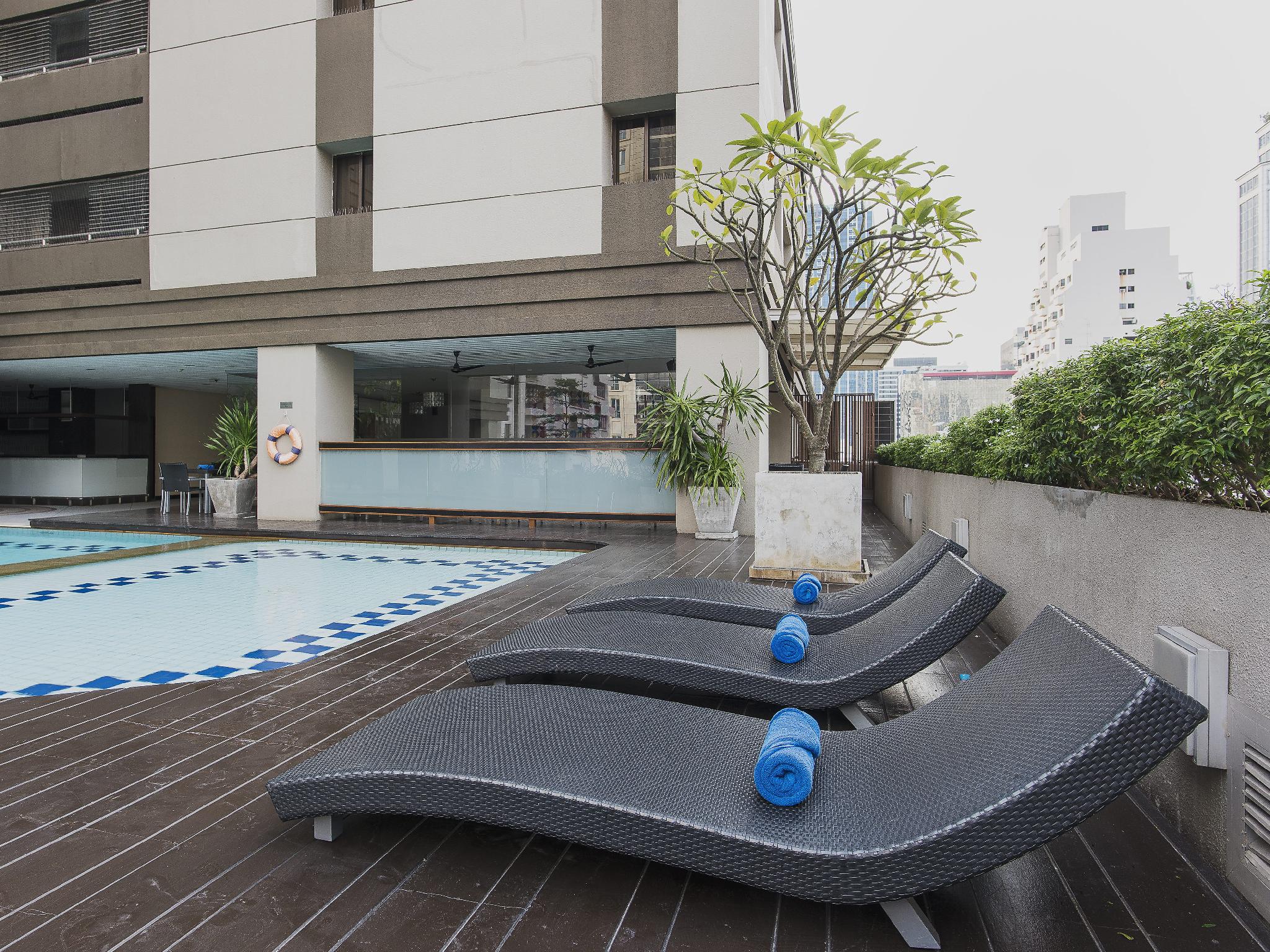 Bliston Suwan Park View Hotel & Serviced Residence image