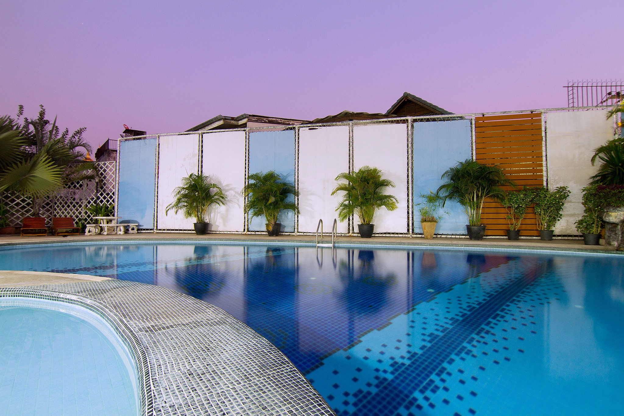 Bossotel Chiang Mai Hotel by null