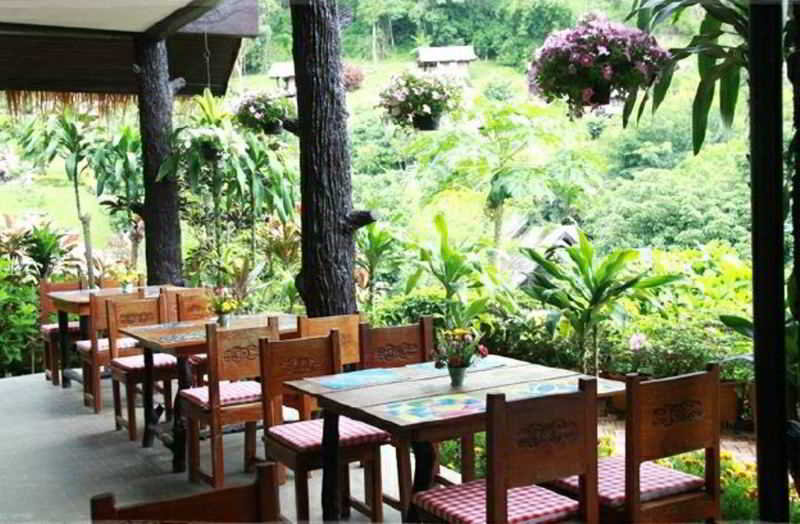 Mae Sa Valley Craft Village