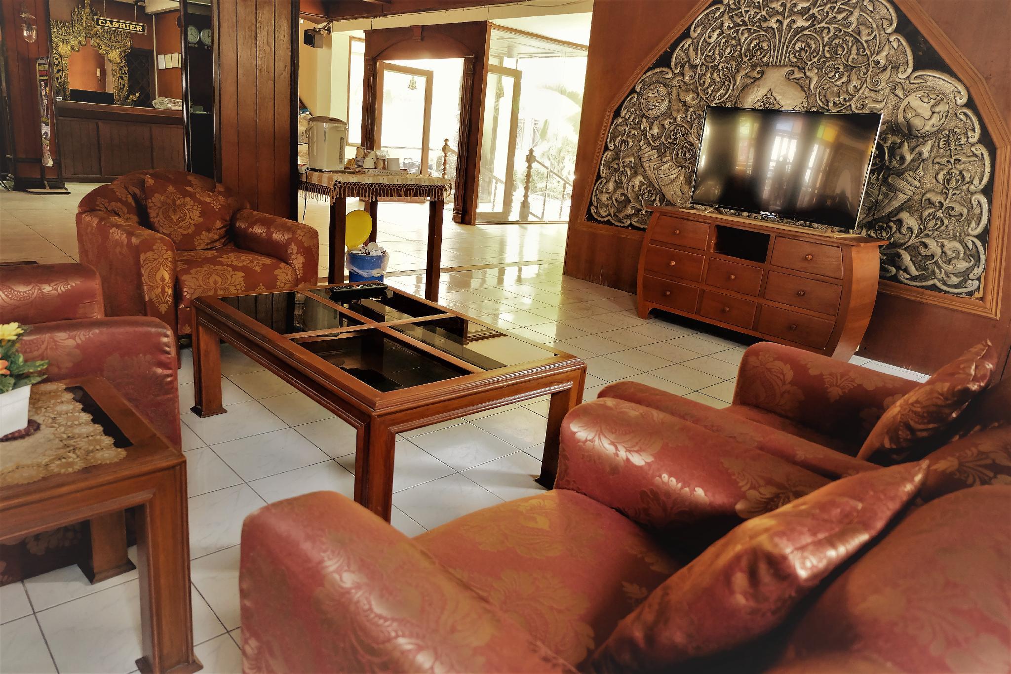 Prince Hotel by null