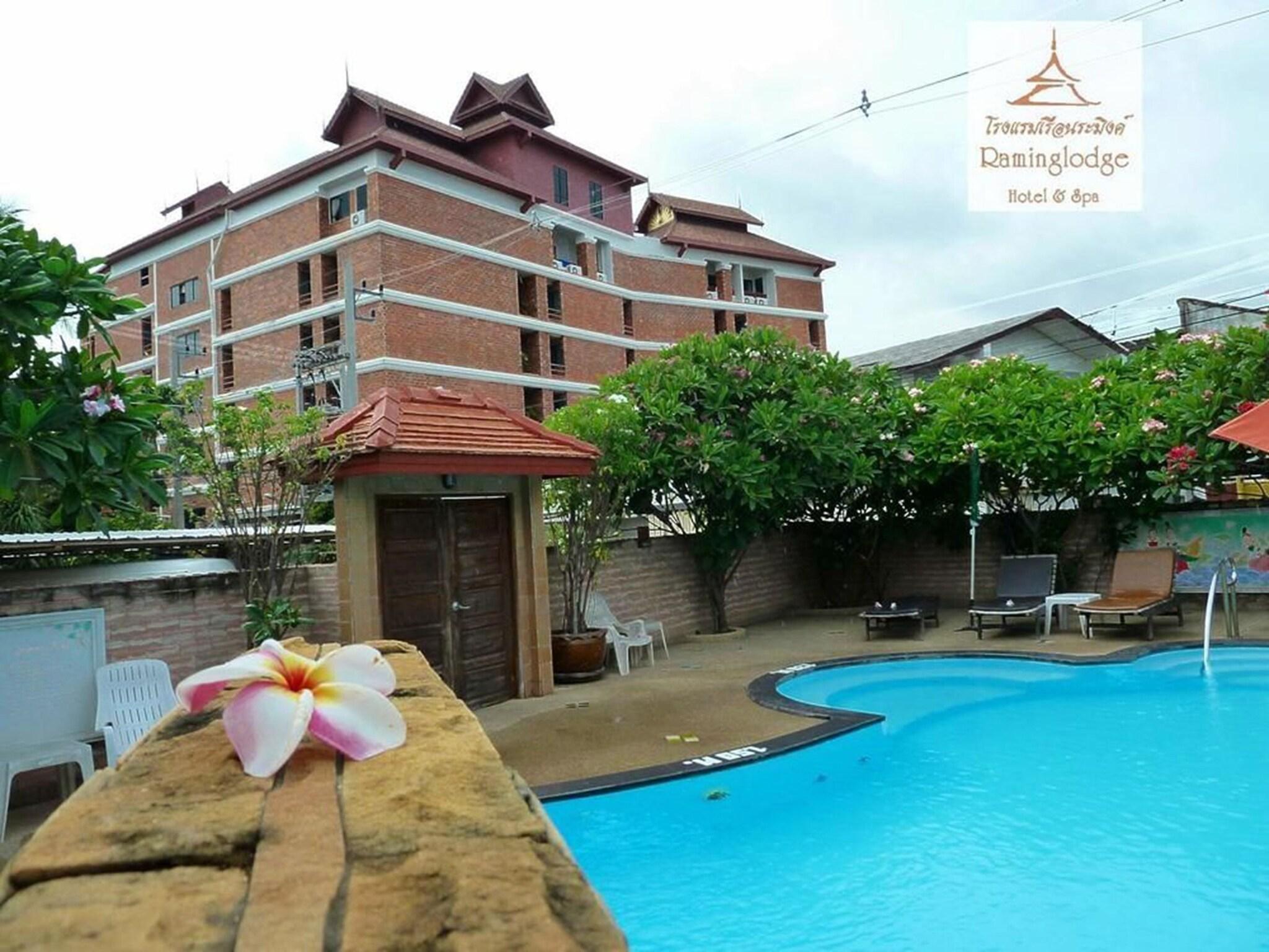 Raming Lodge Hotel & Spa by null