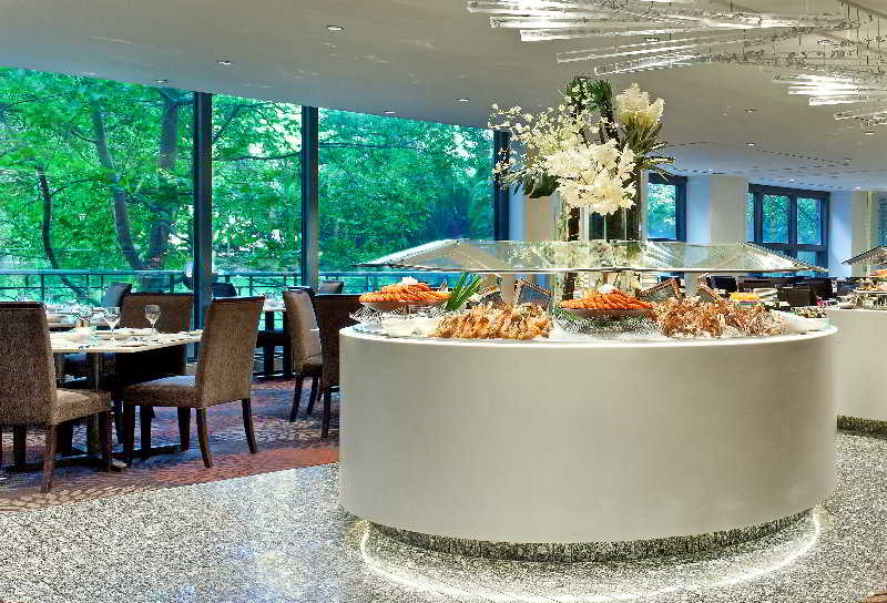 Sheraton Grand Sydney Hyde Park by null