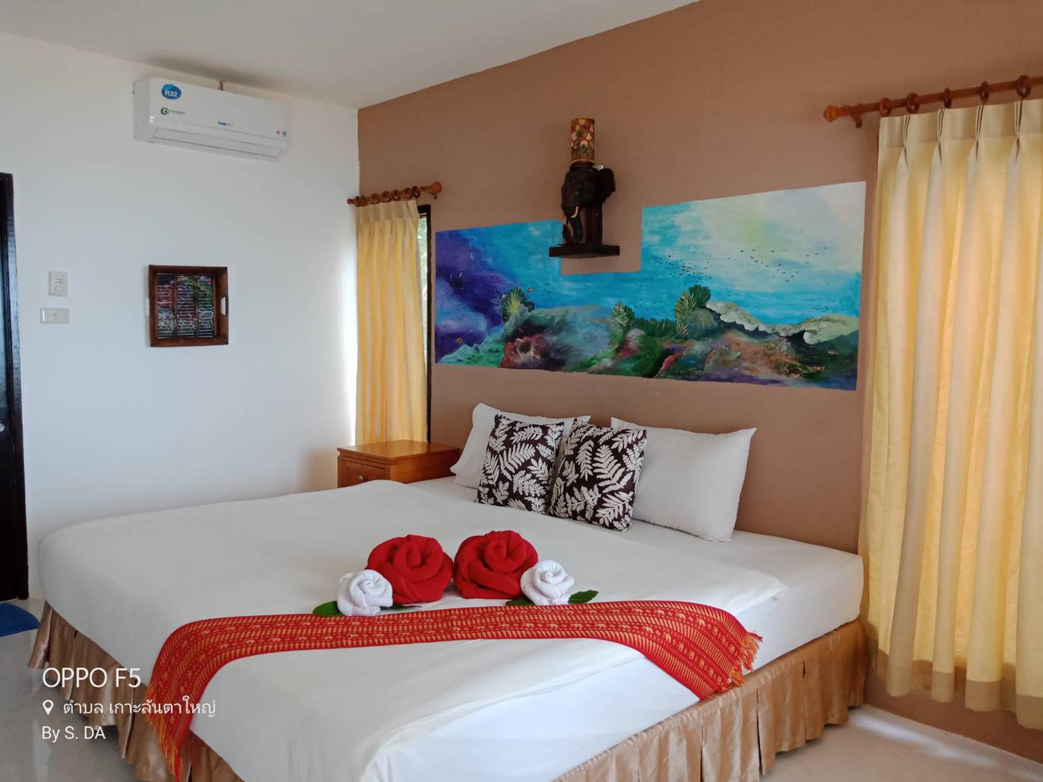 Lanta Palace Resort & Beach Club