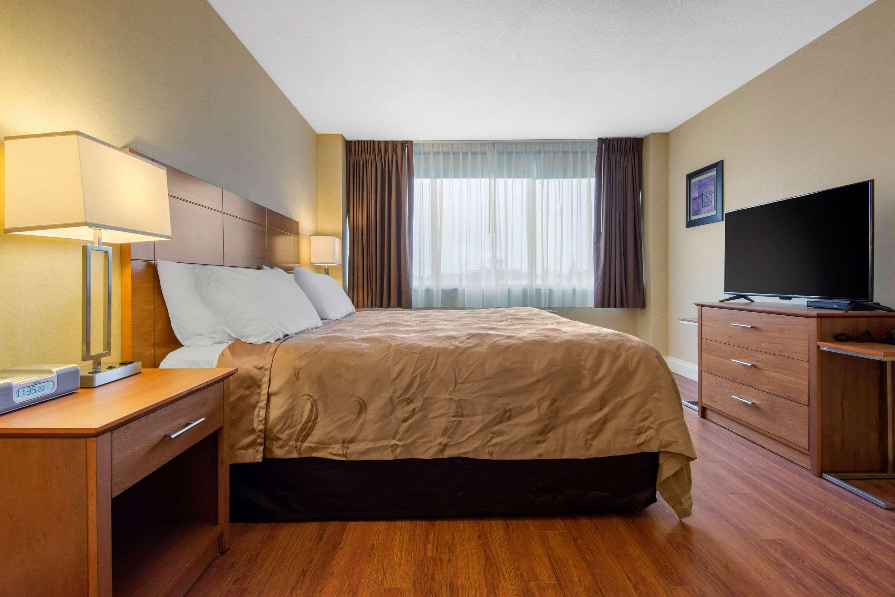 Quality Inn & Conference Centre Downtown Sudbury
