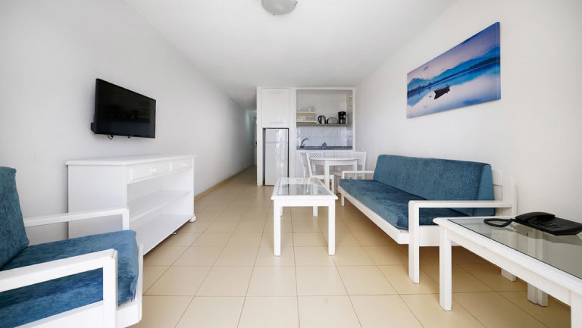 Room (3 guests)