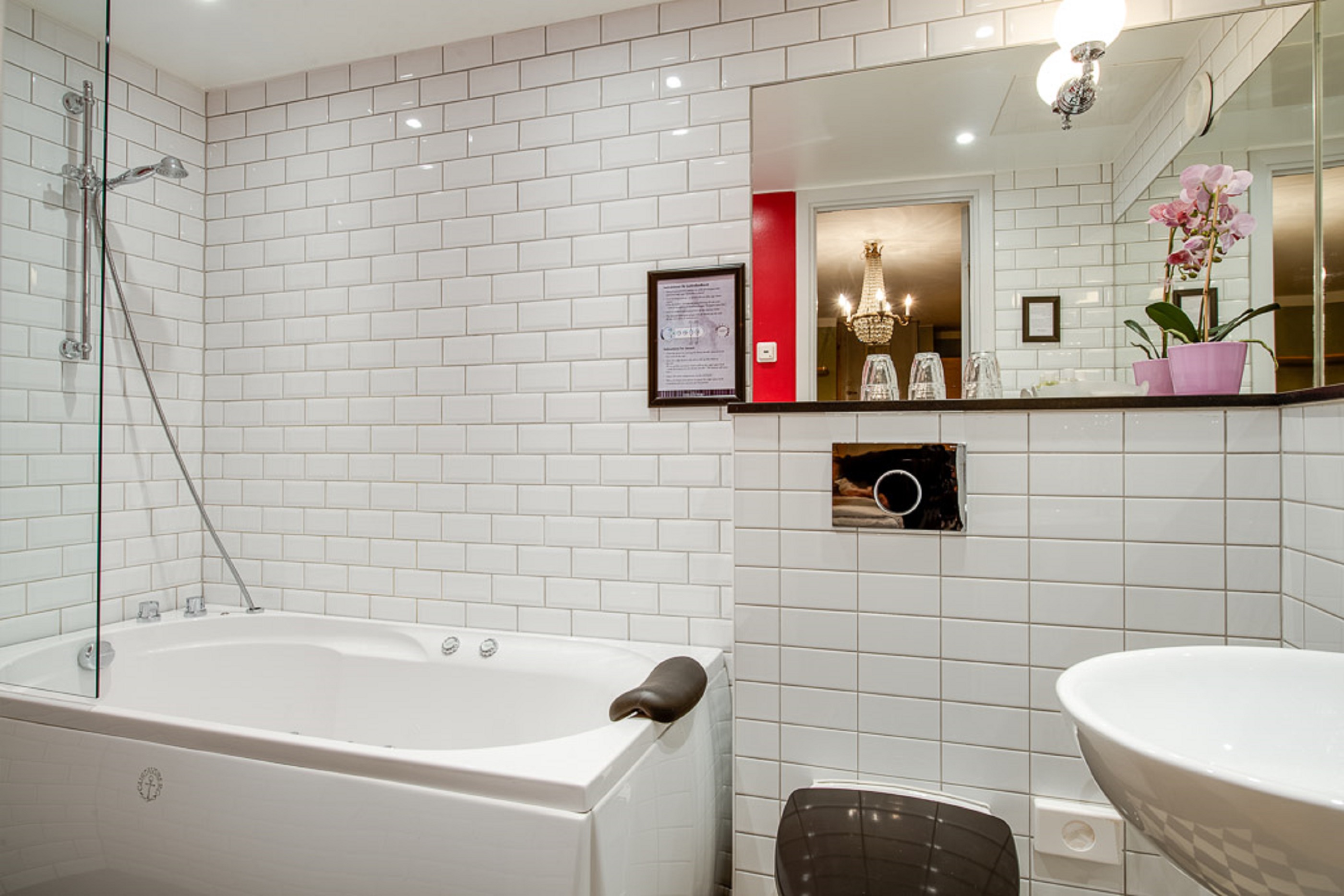 Collector's Lady Hamilton Hotel by null