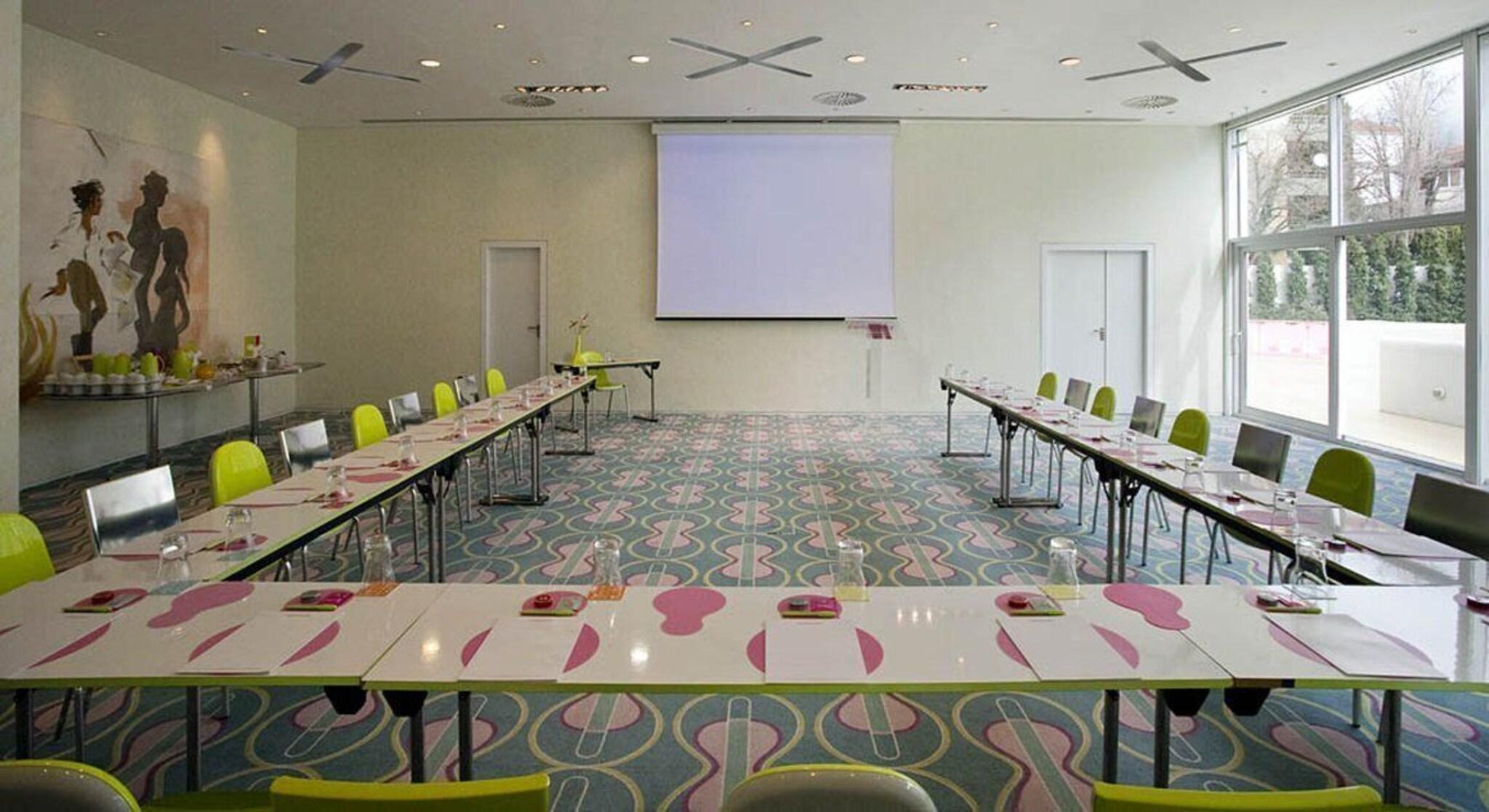 Semiramis Hotel - photo