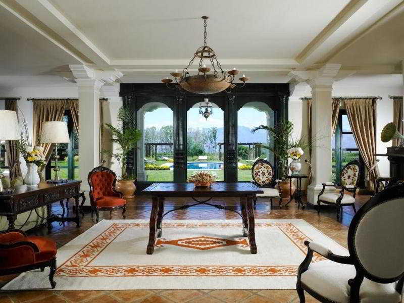 Patios de Cafayate by null