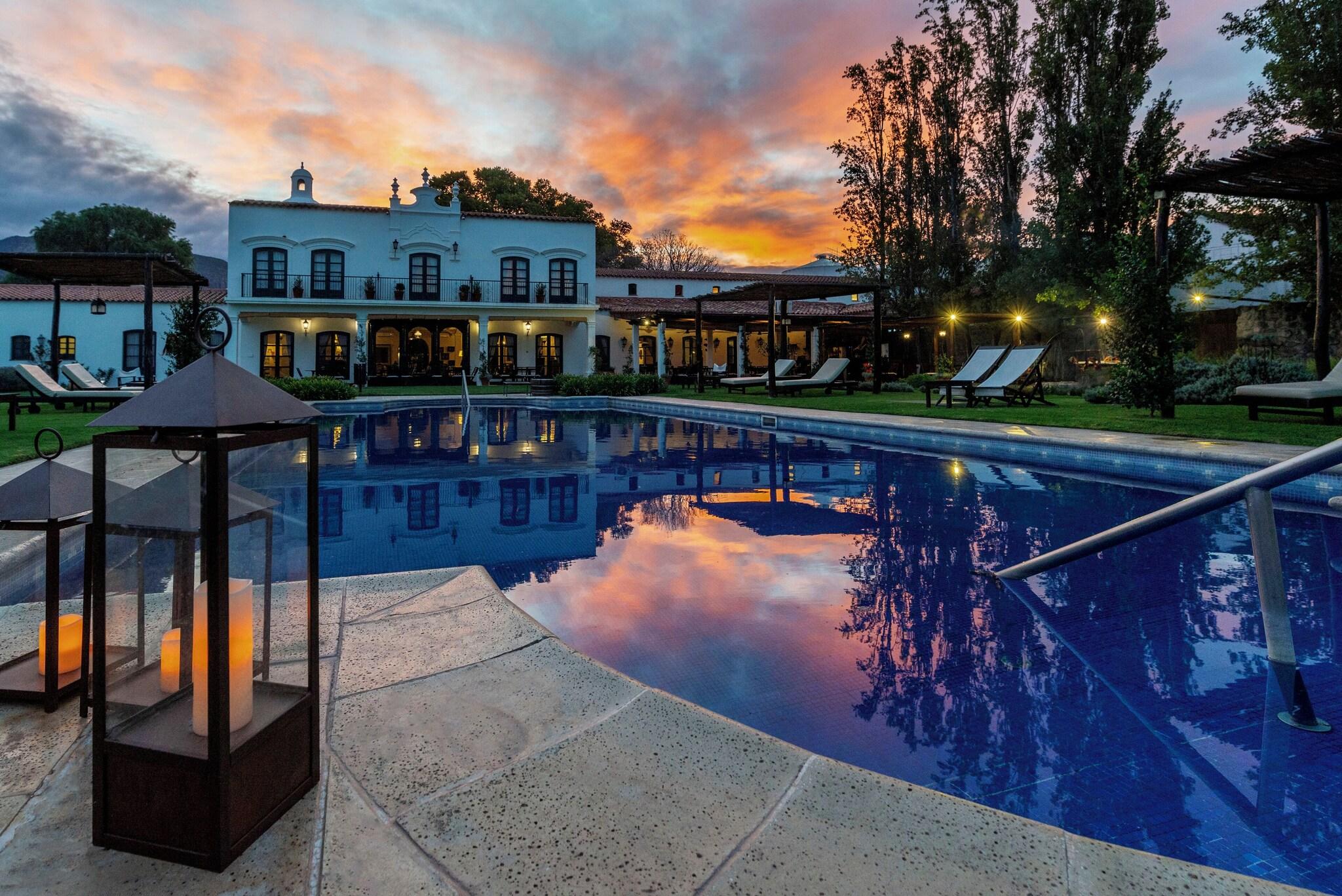Patios de Cafayate by null