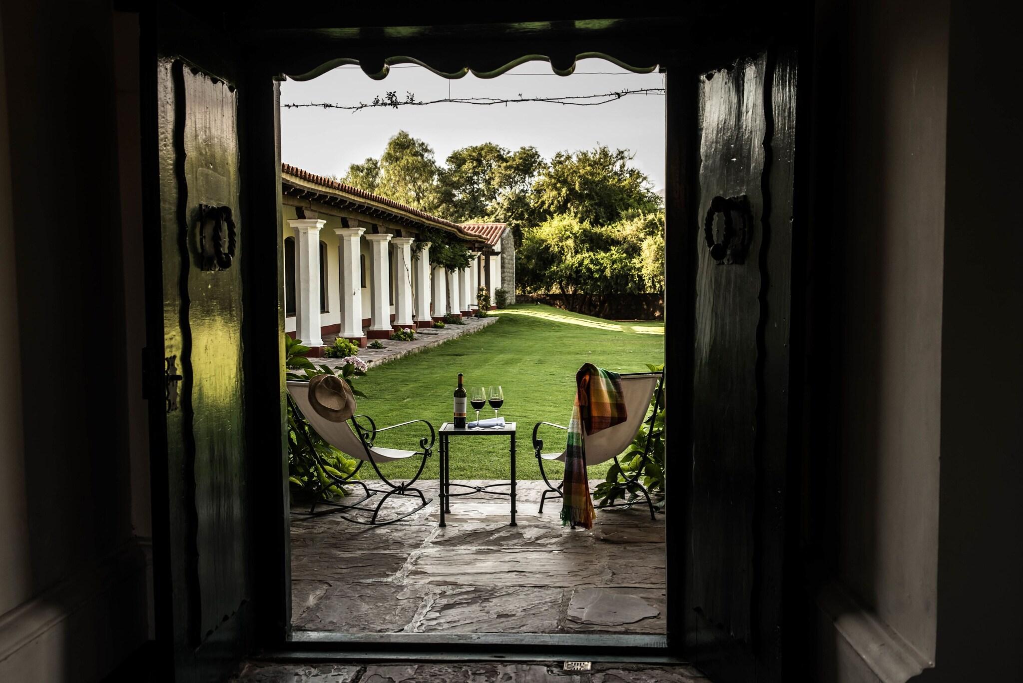 Patios de Cafayate by null