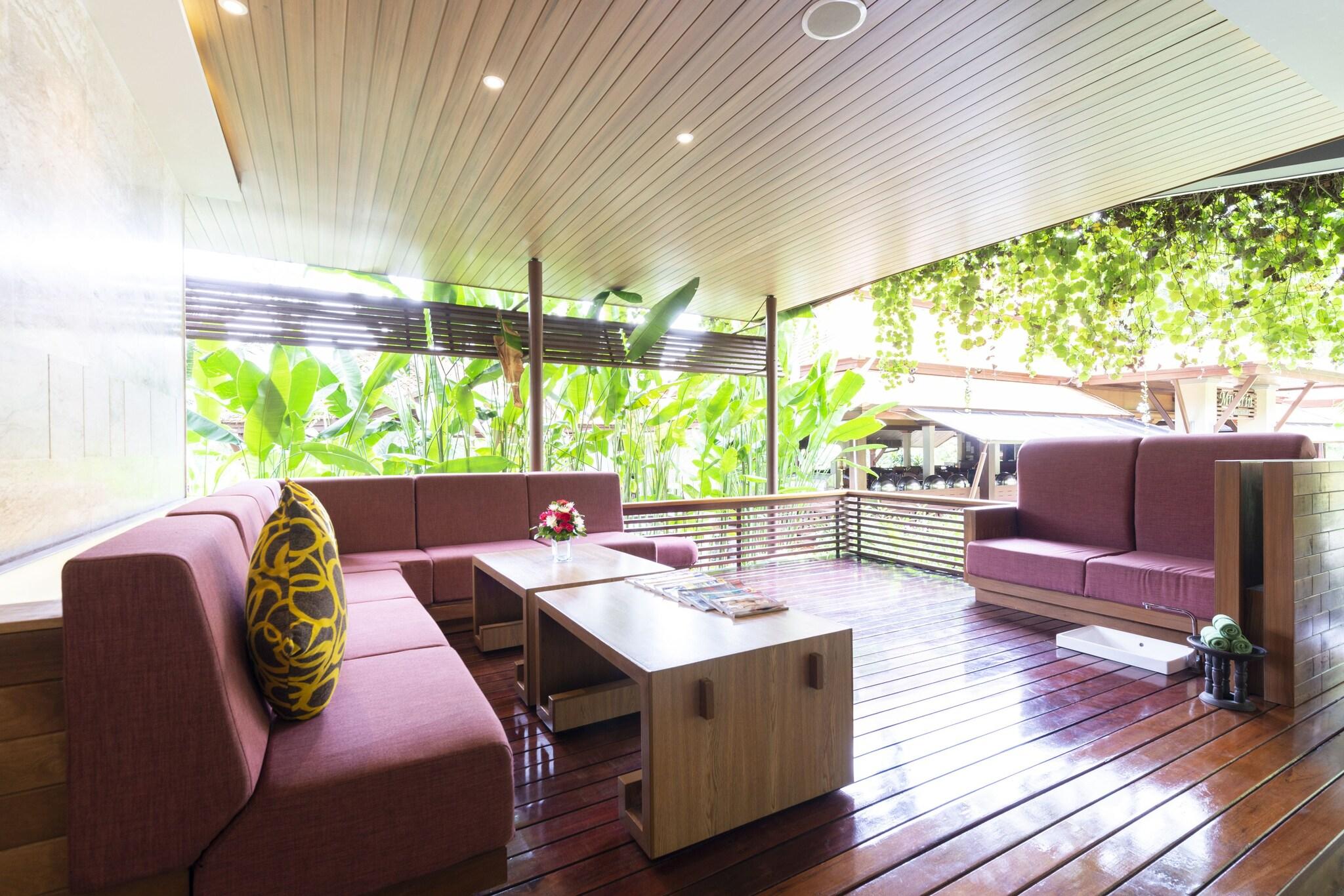 Khaolak Bayfront Resort