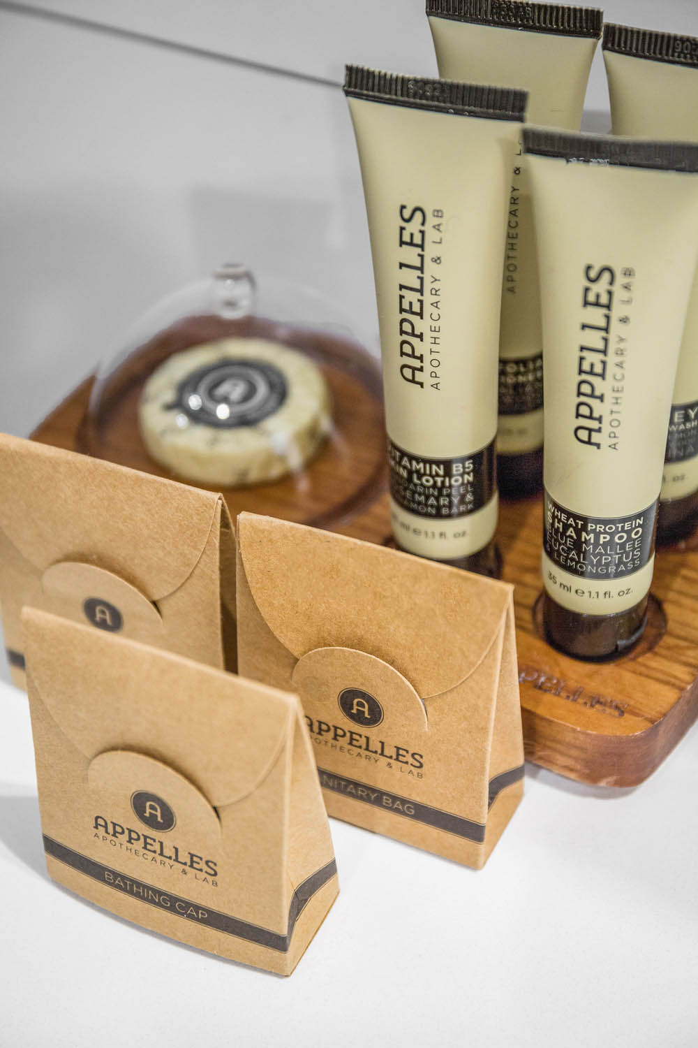 lyf on Elizabeth Melbourne by null