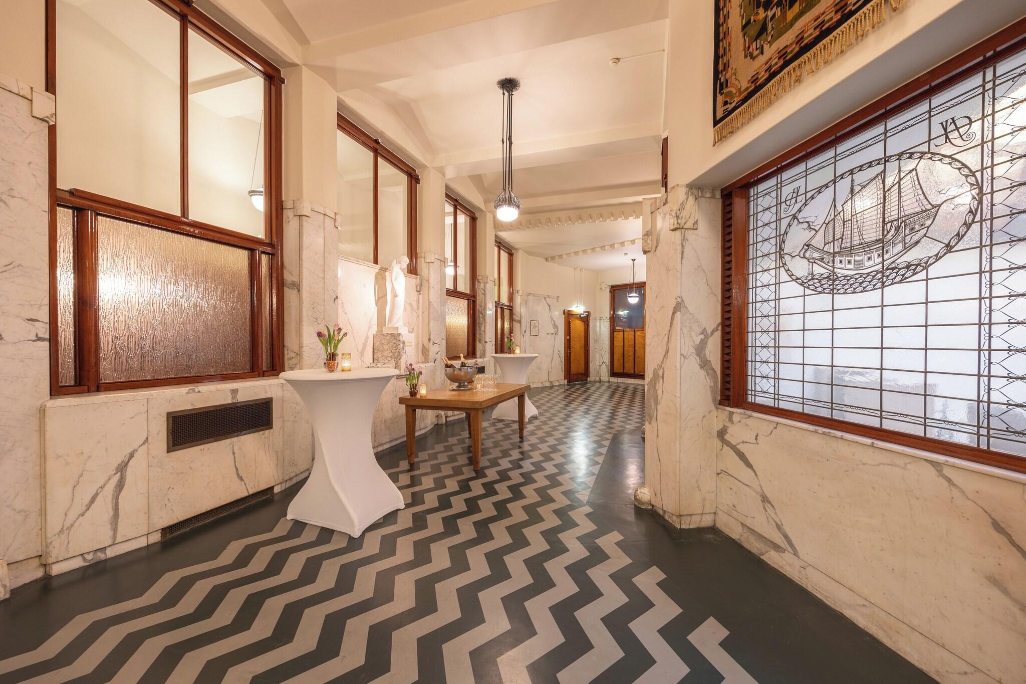 Grand Hotel Amrâth Amsterdam by null