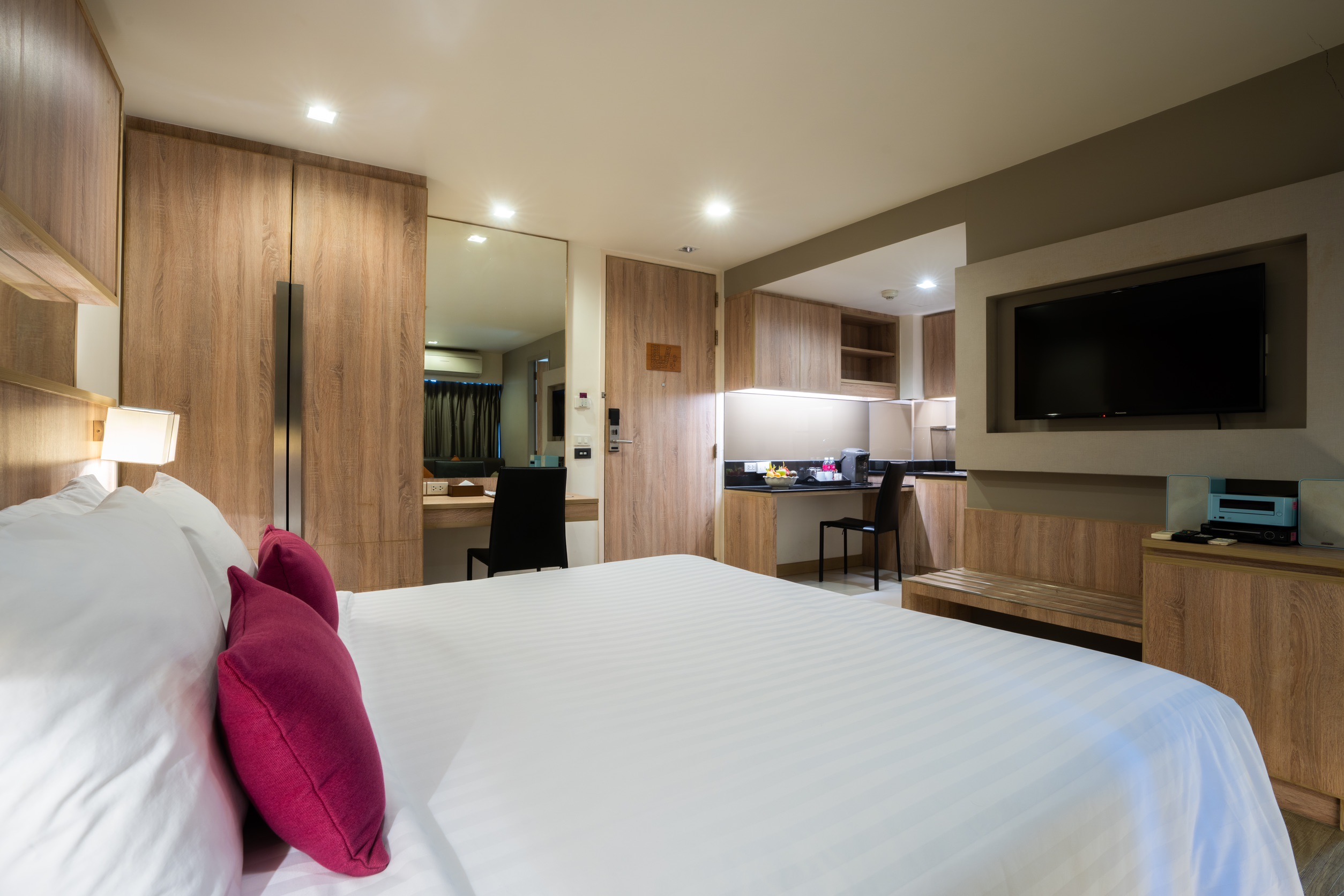 Pacific Park Hotel & Residence