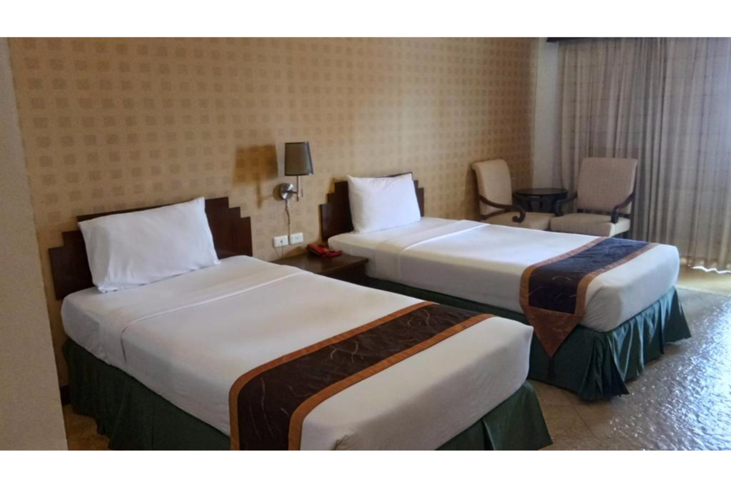 Golden Pine Beach Resort & Spa, Pran Buri