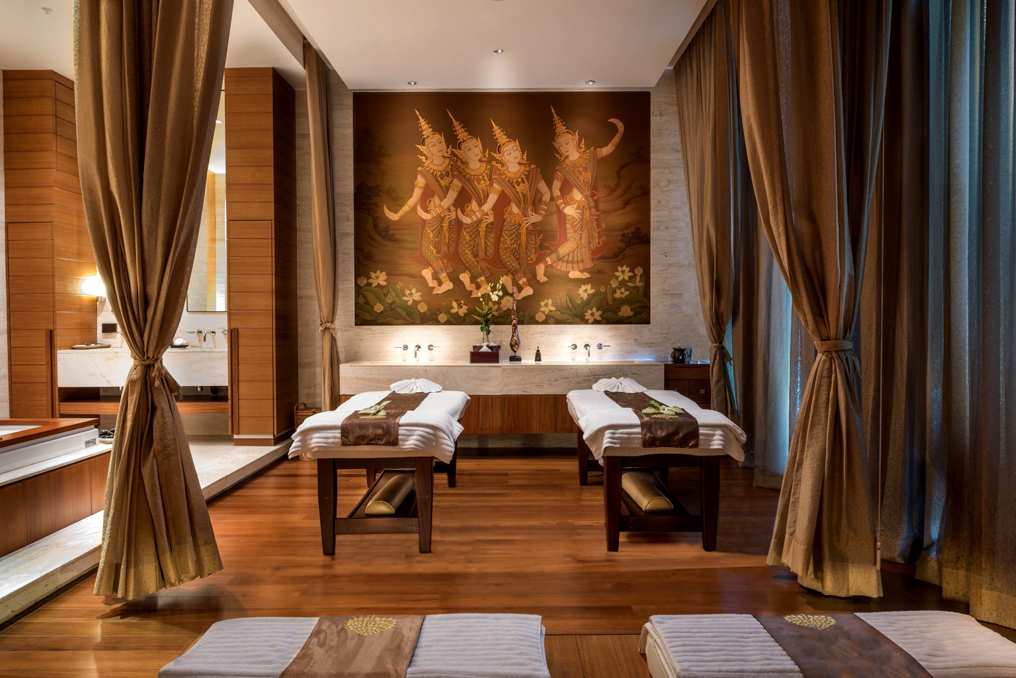 Pullman Bangkok King Power by null