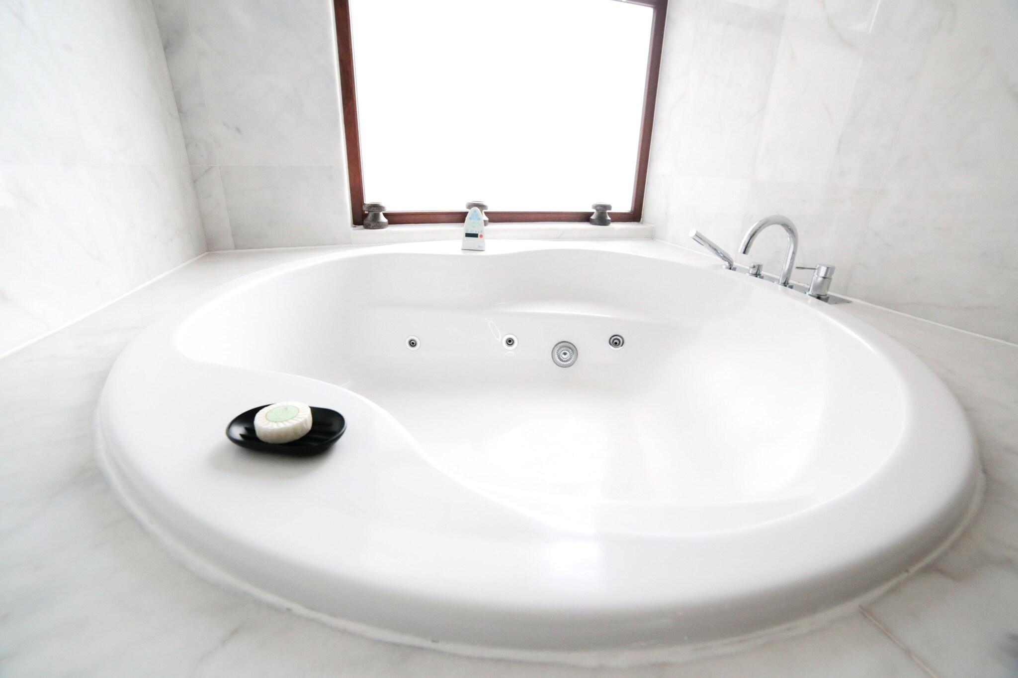 Convento do Espinheiro, Historic Hotel & Spa - Évora by null