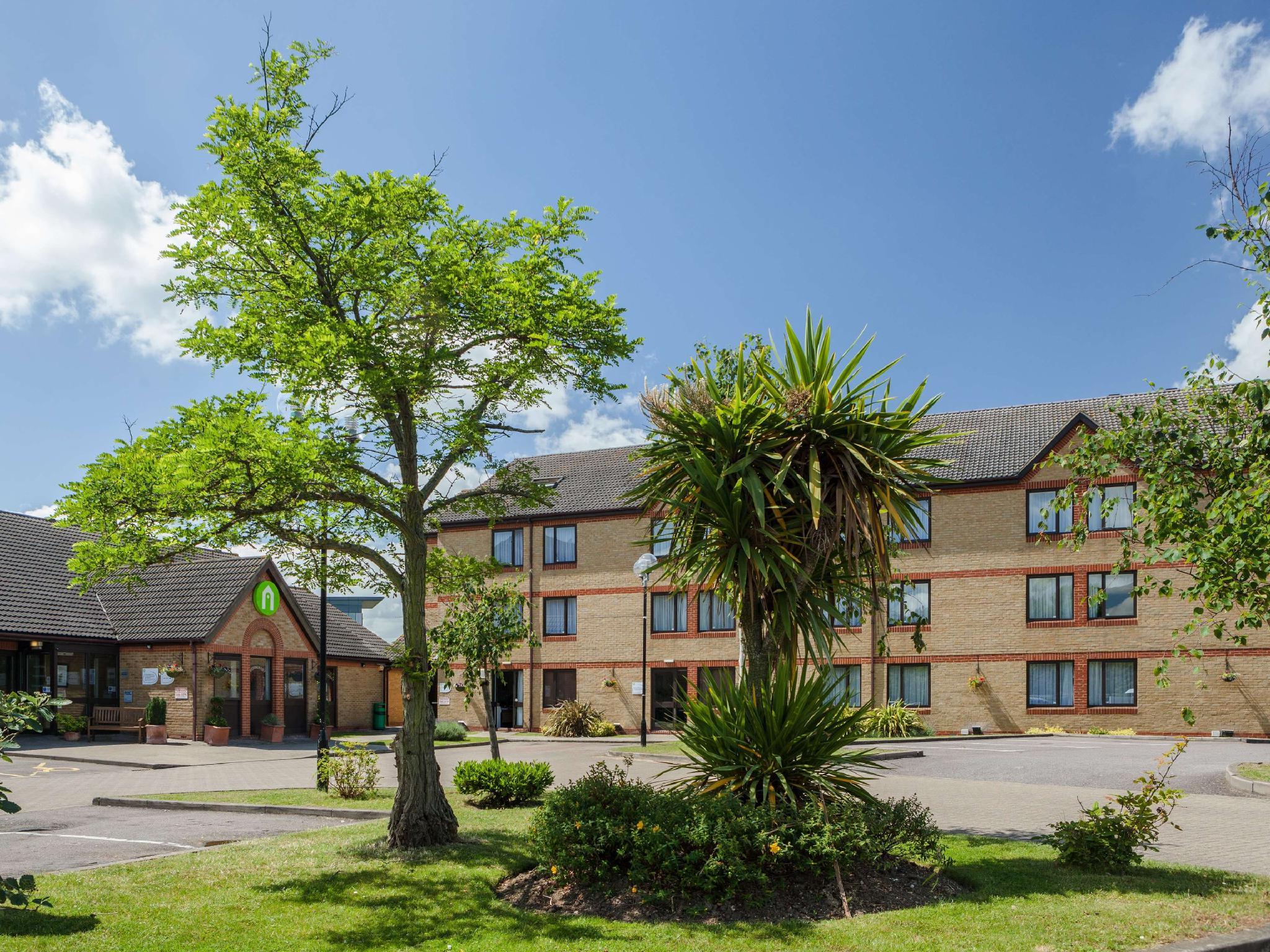 Campanile Dartford