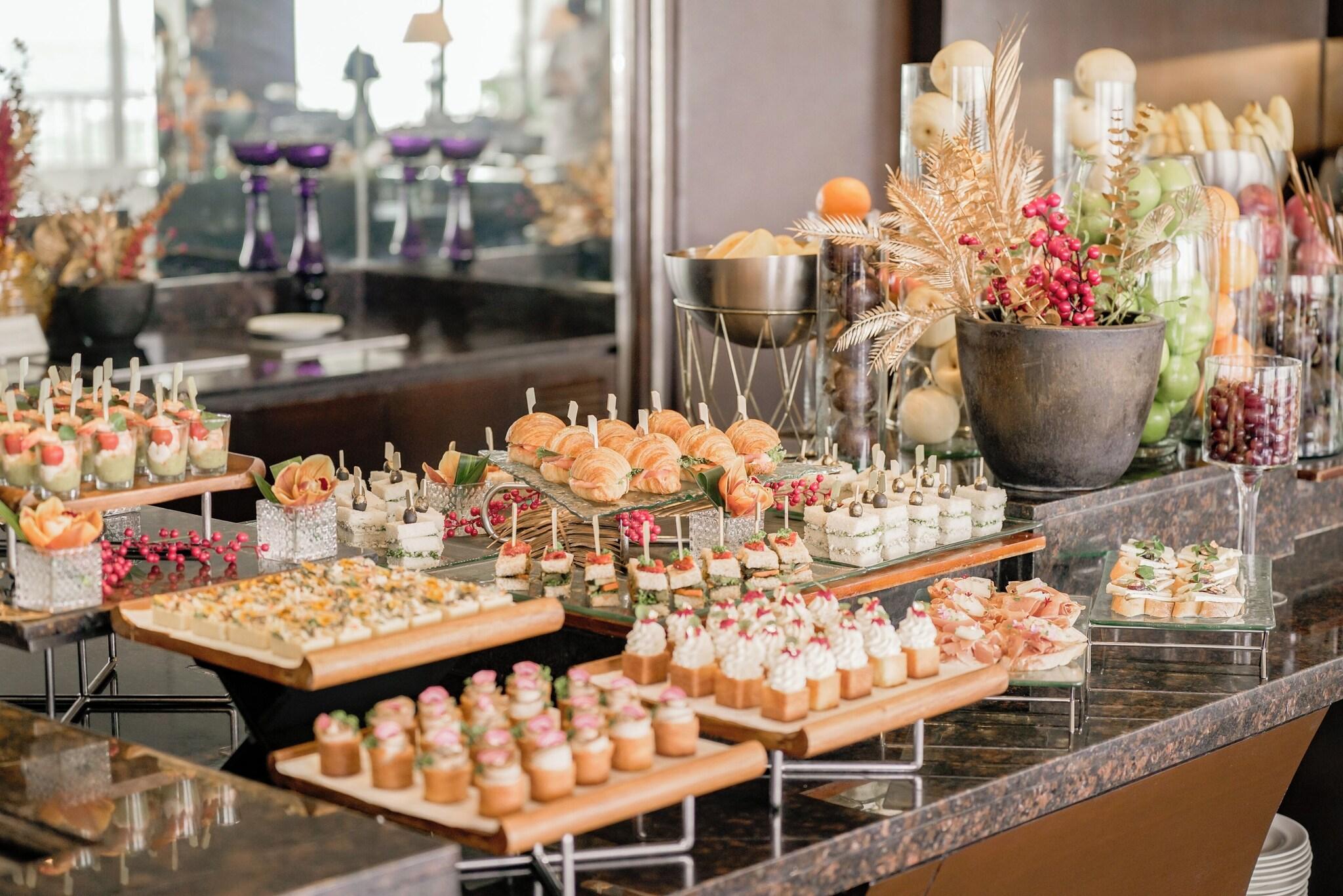 Sofitel Philippines Plaza Manila by null