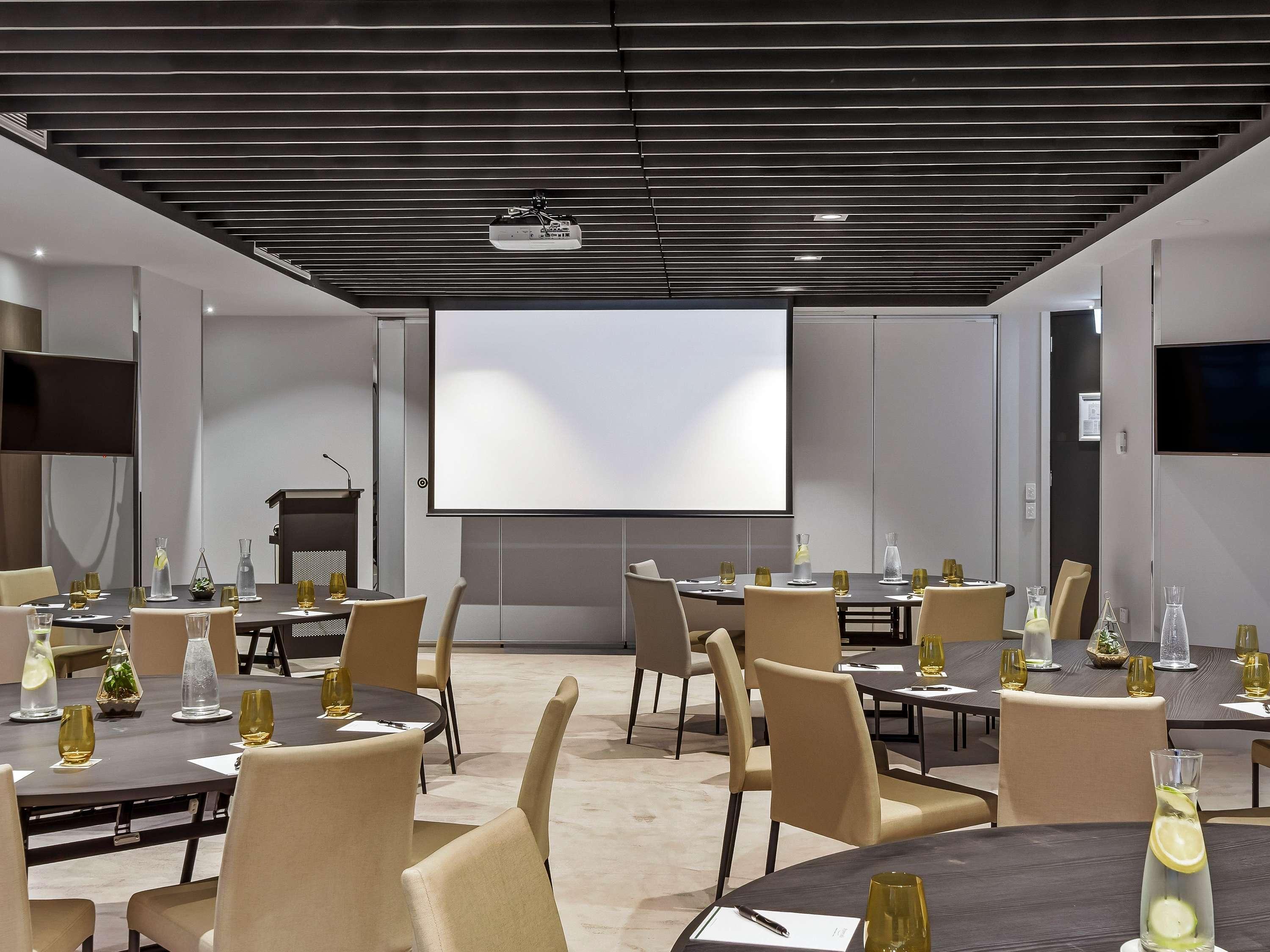 Peppers Waymouth Adelaide by null