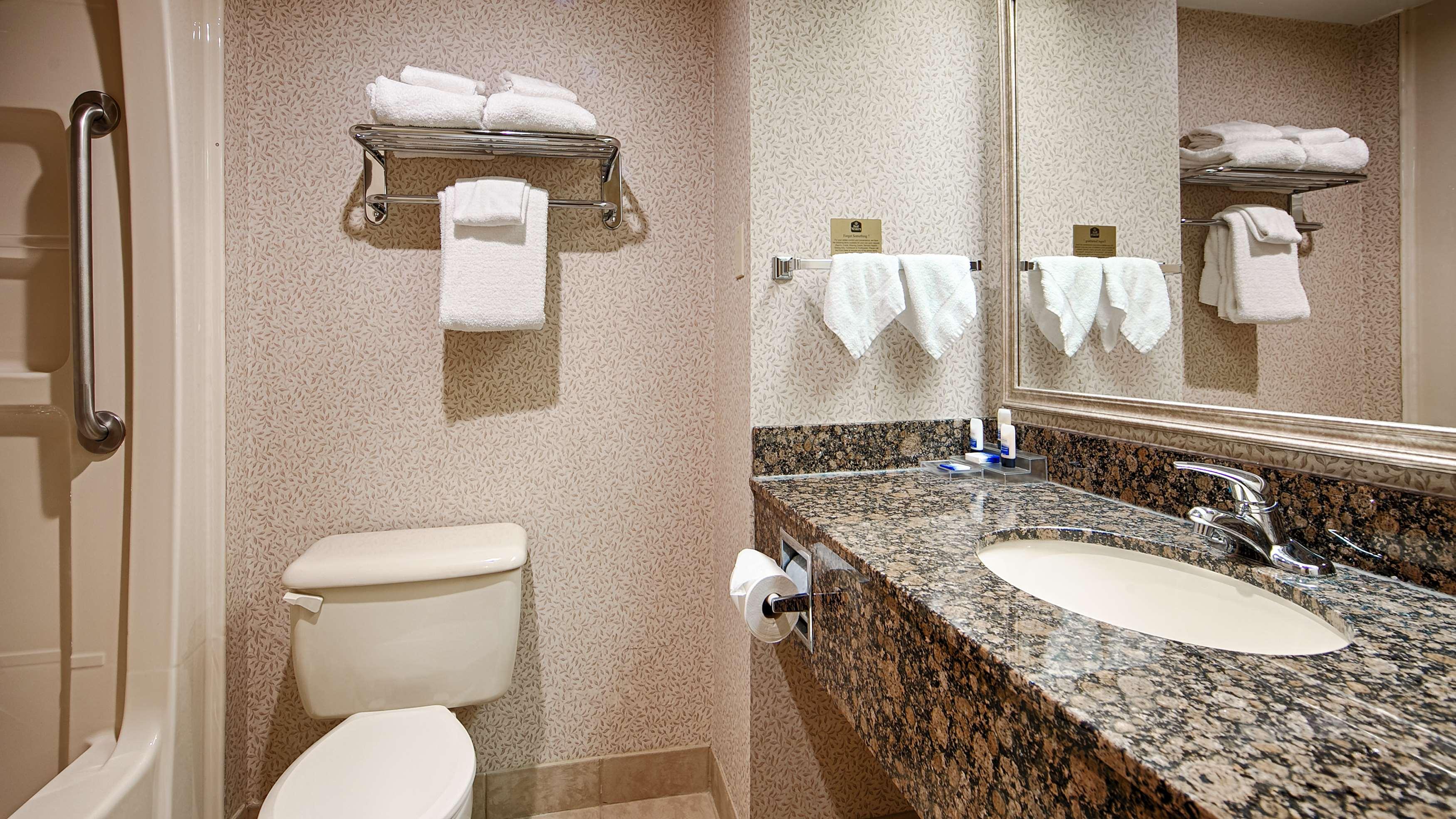 Best Western Plus Toronto Airport