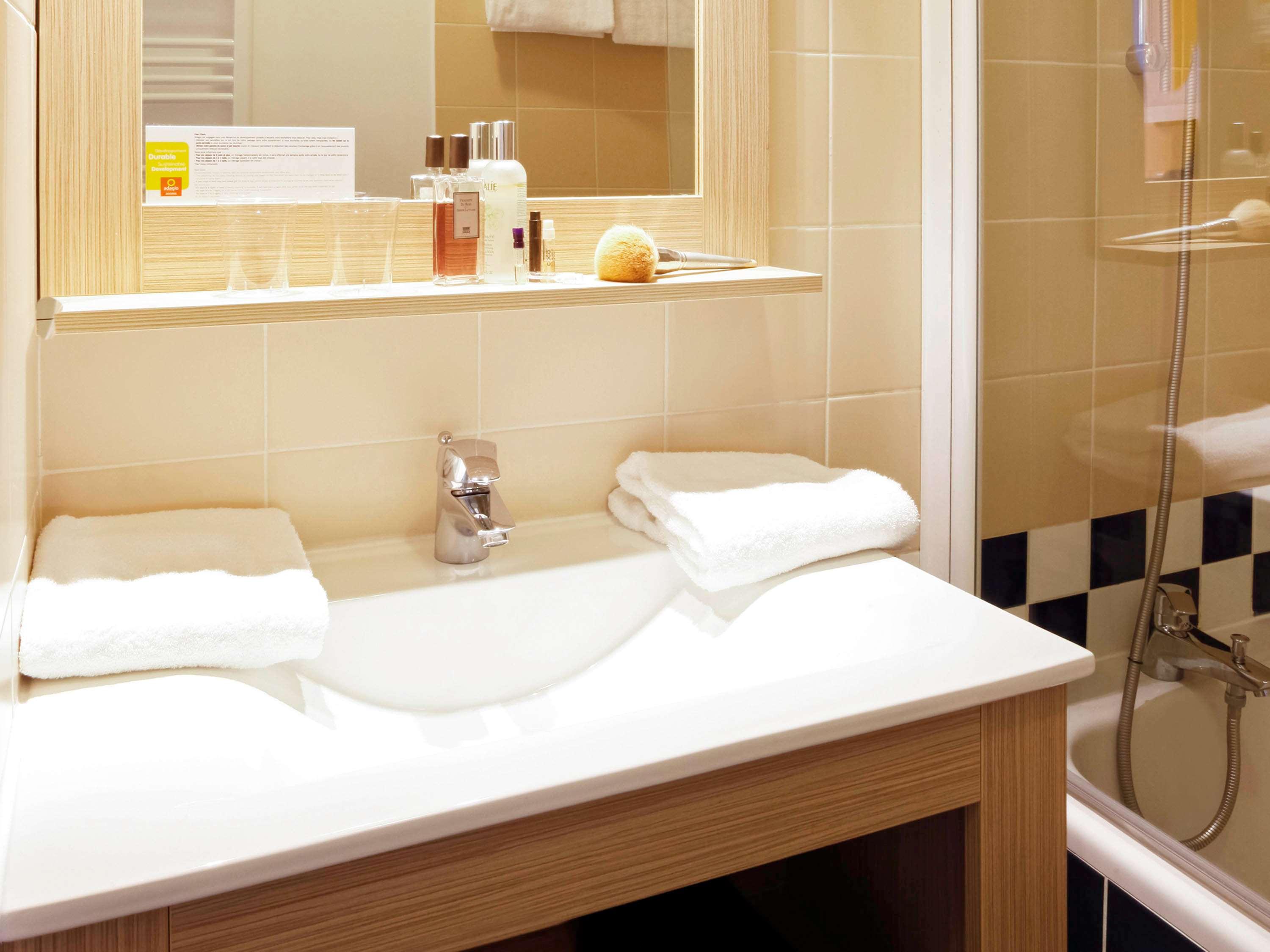Aparthotel Adagio access Marseille Prado Périer