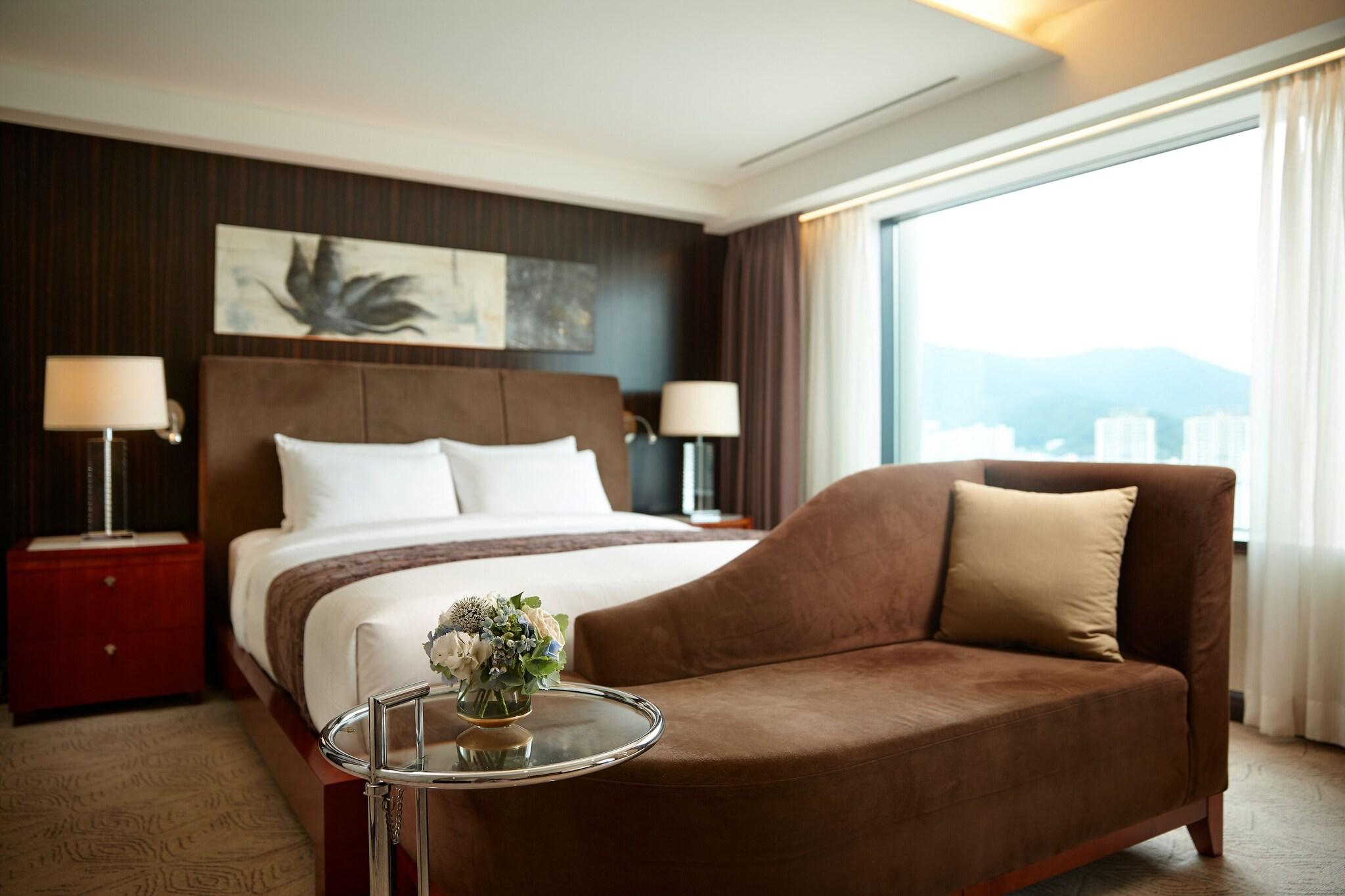 Lotte Hotel Busan 