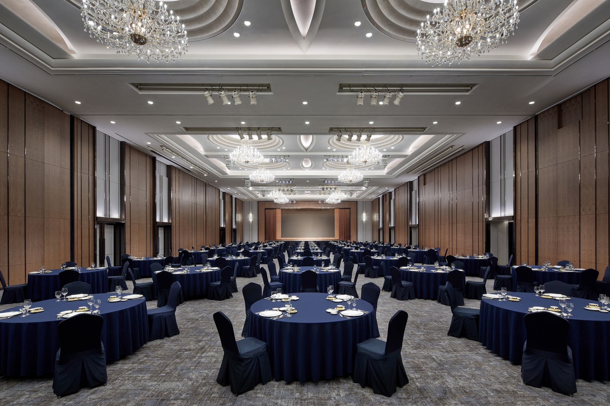 LOTTE HOTEL WORLD by null