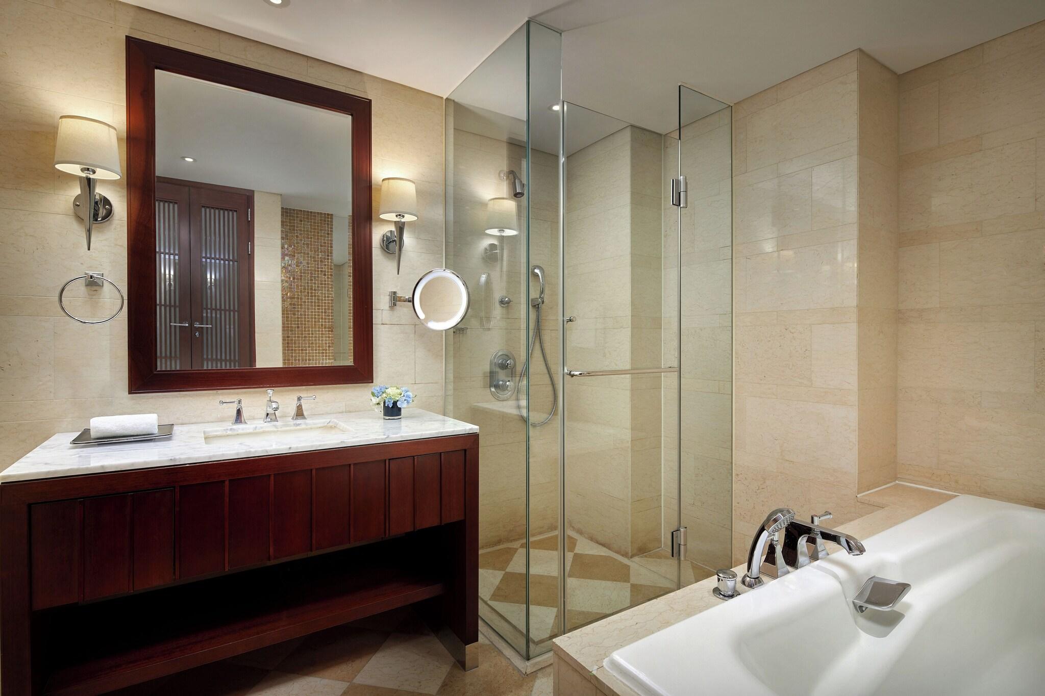 LOTTE HOTEL WORLD by null