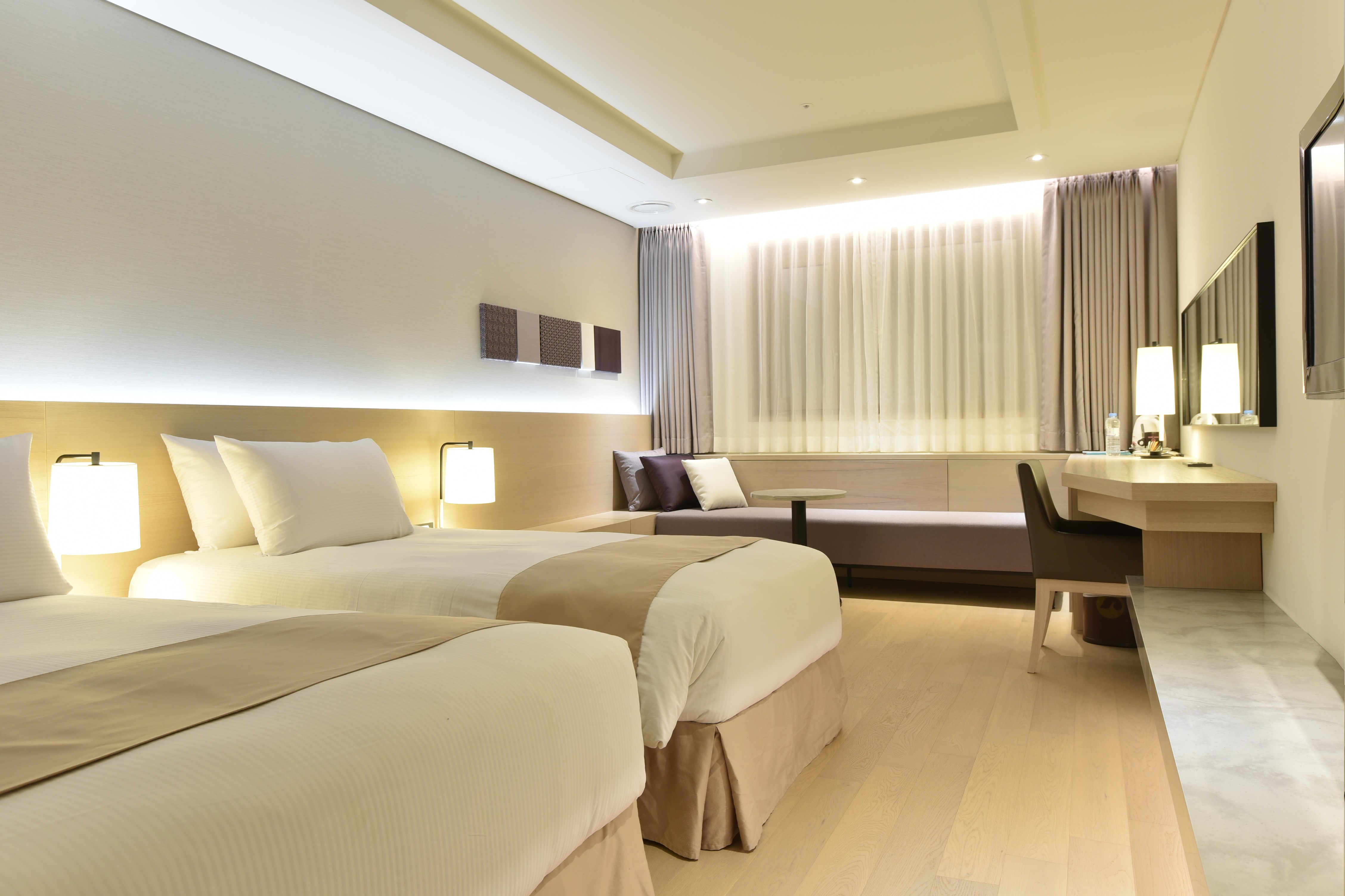Pacific Hotel Room Type - Deluxe Twin Room