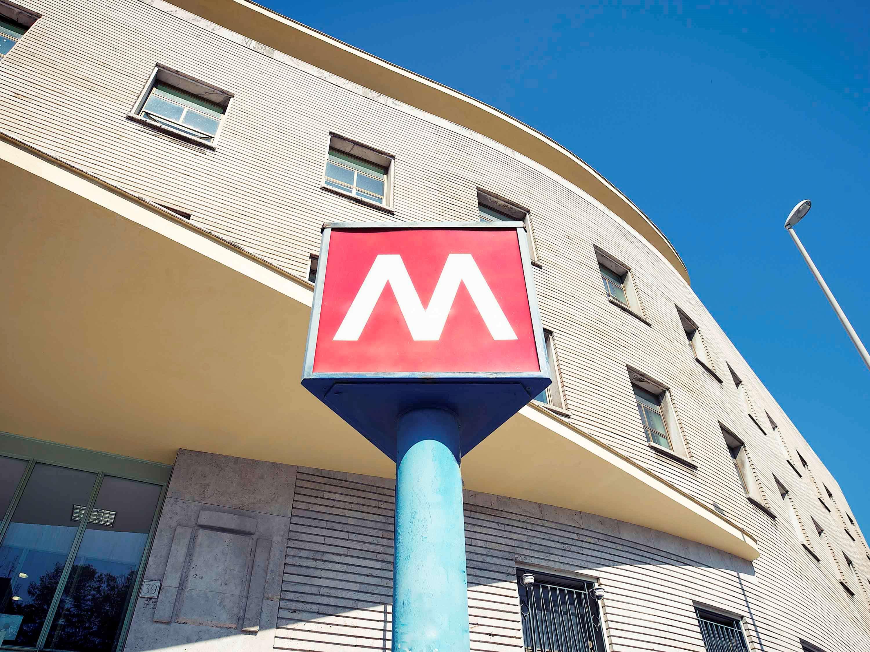 Mercure Roma Corso Trieste by null