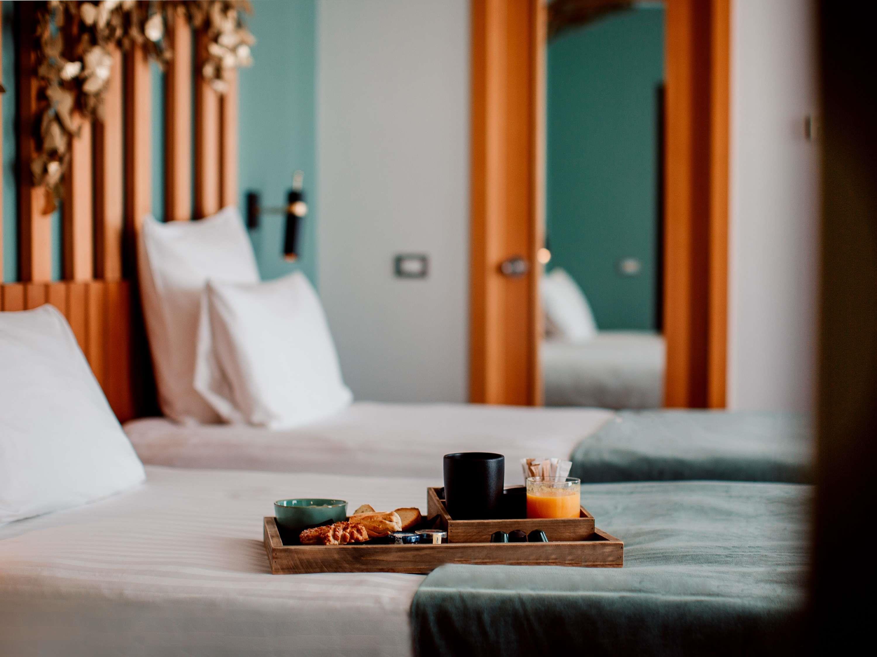 Mercure Roma Corso Trieste by null