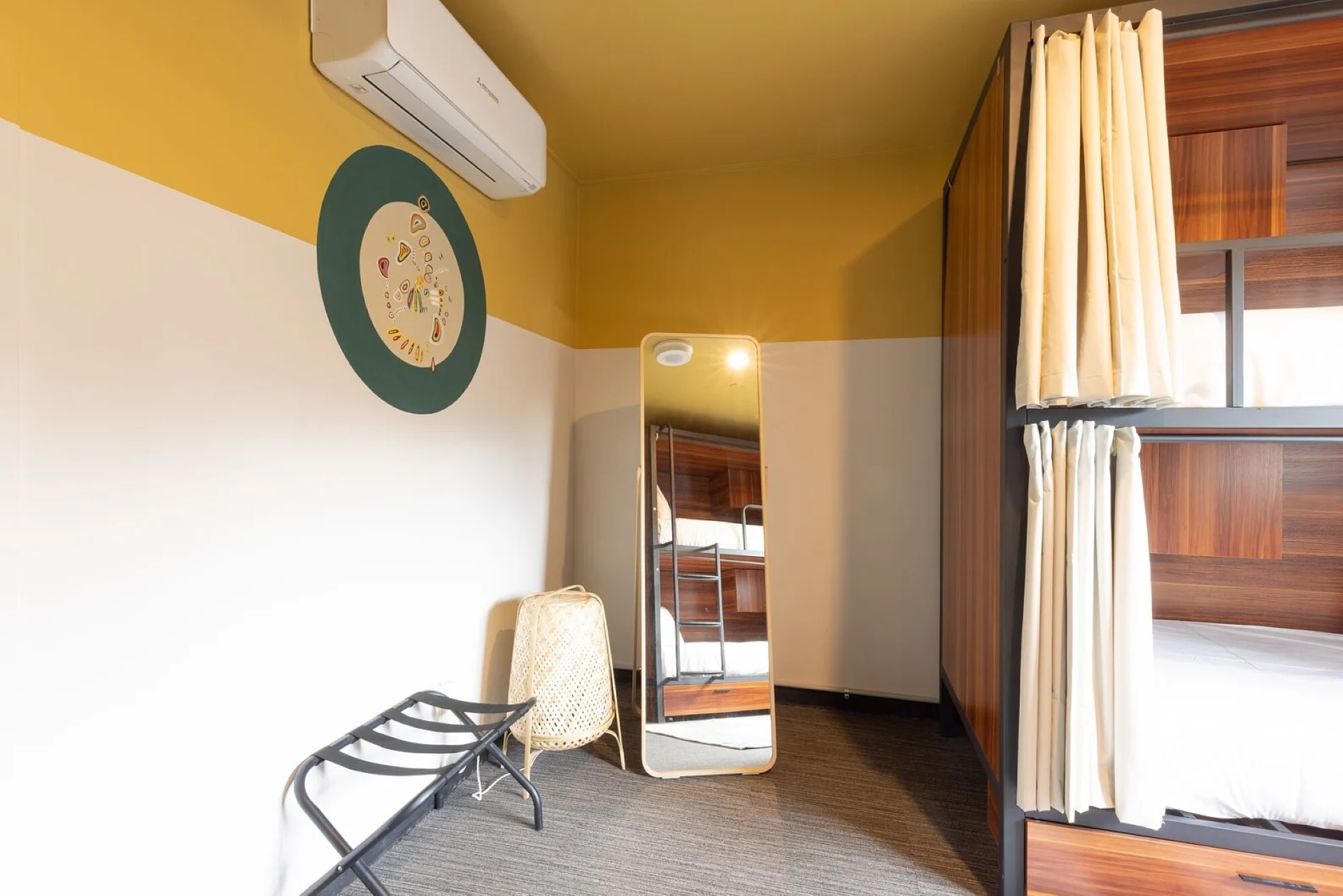 Base Backpackers Brisbane Uptown by null