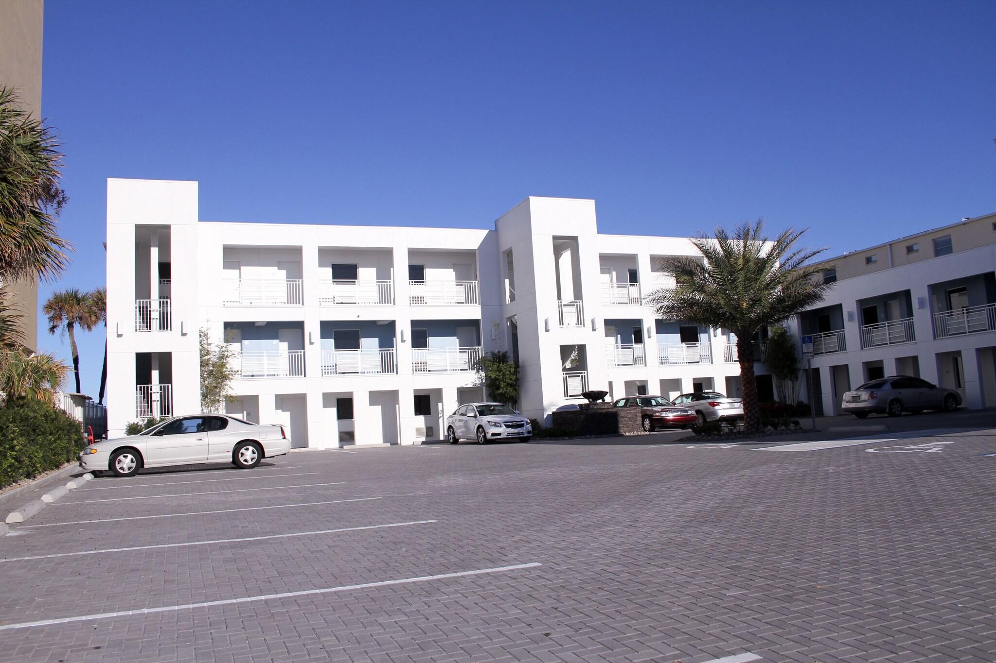 Lotus Boutique Inn & Suites