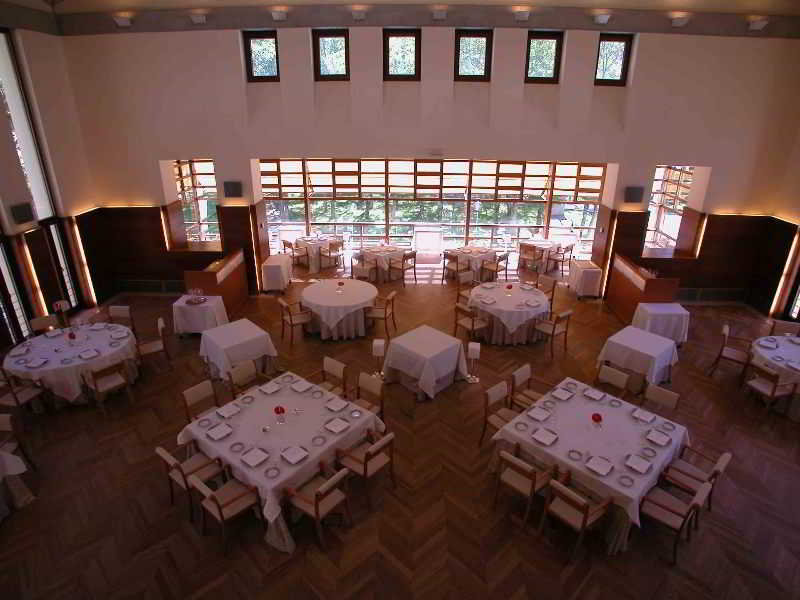 Hotel Continental by null