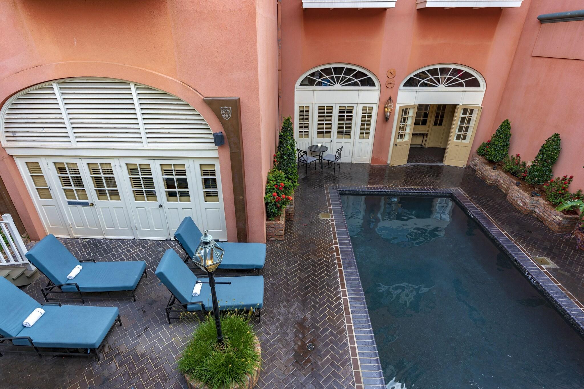 Dauphine Orleans Hotel by null