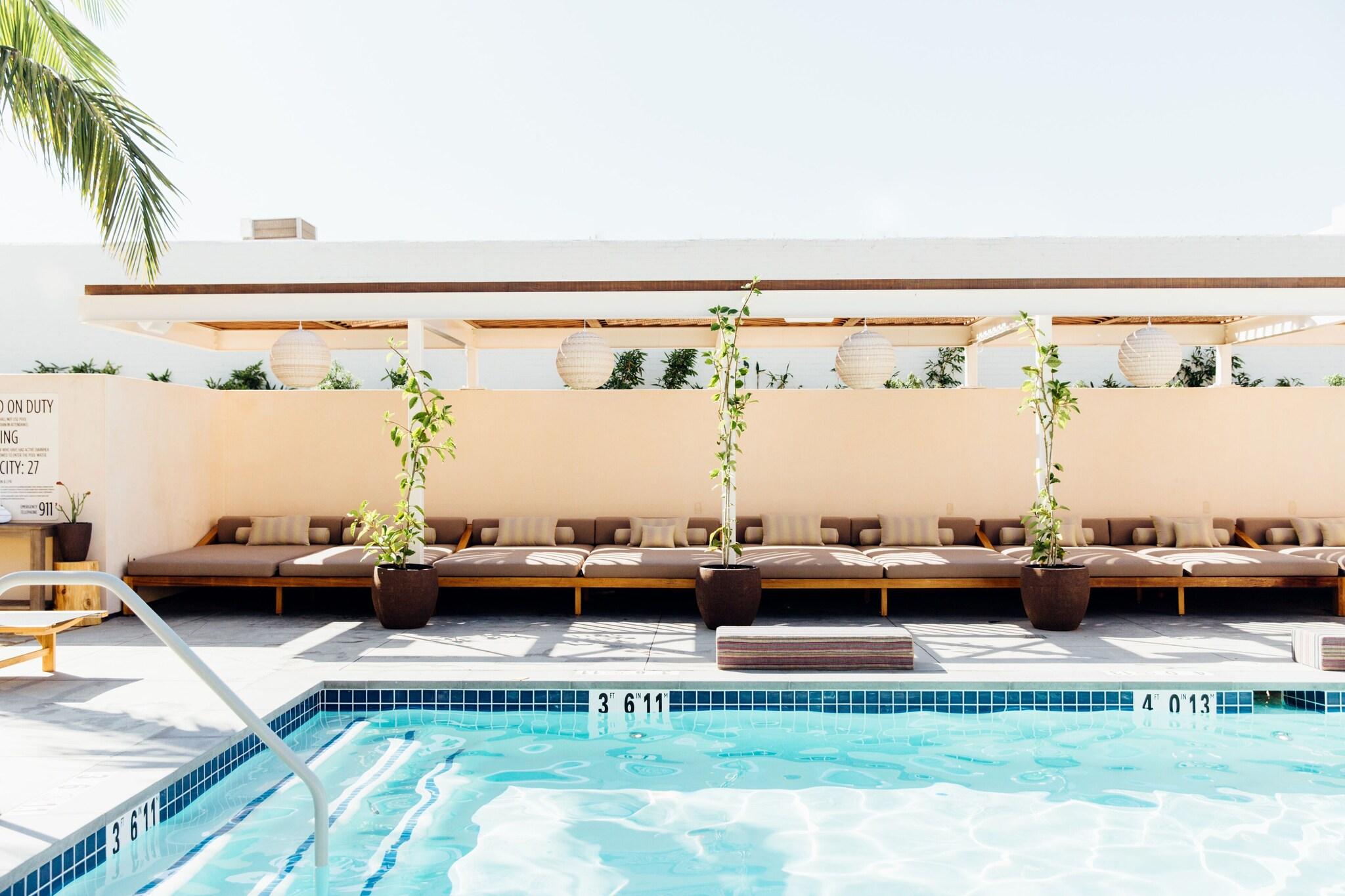 Custom Hotel by null